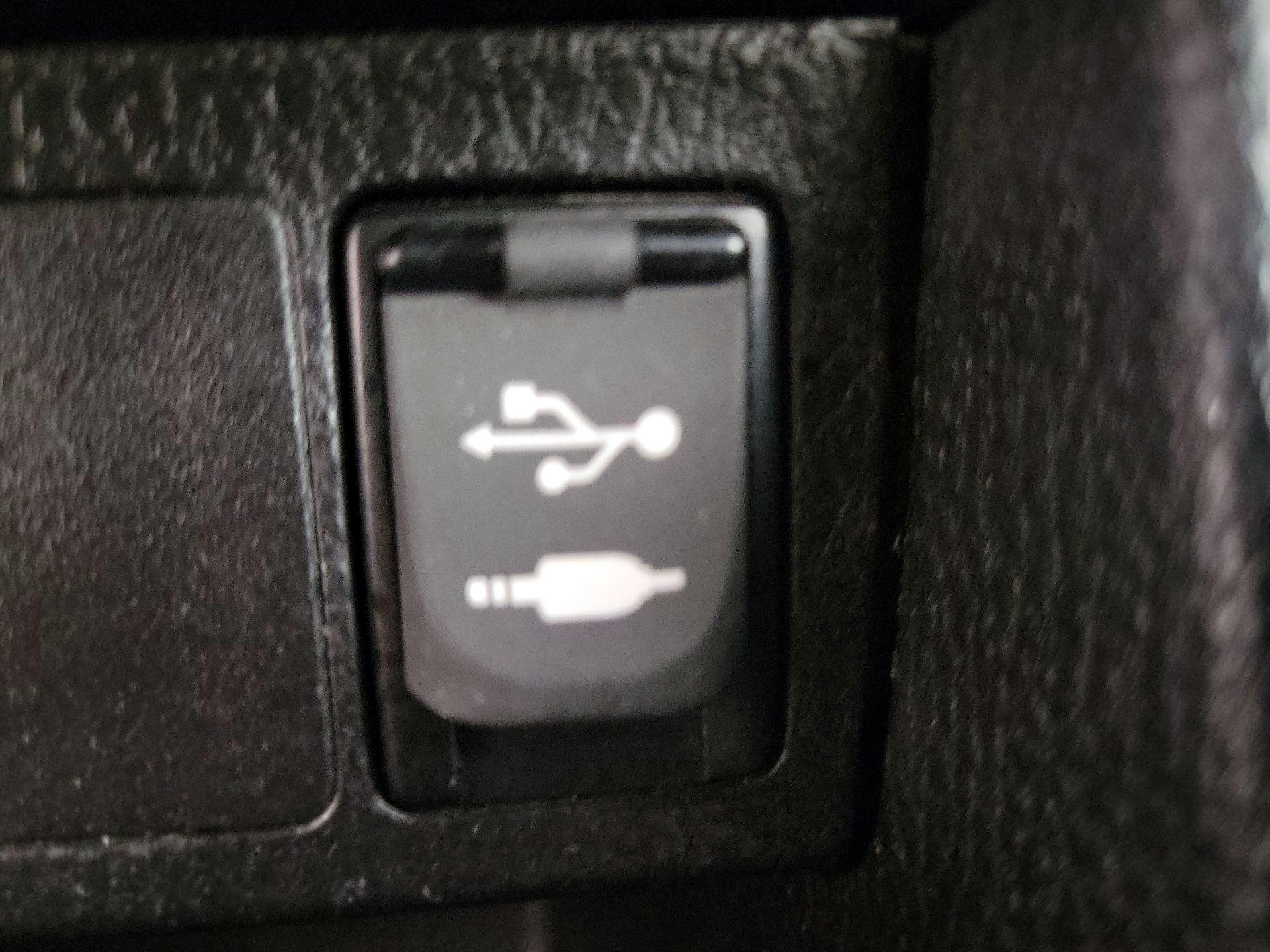 Thumbnail: 2019 Toyota Corolla - 18