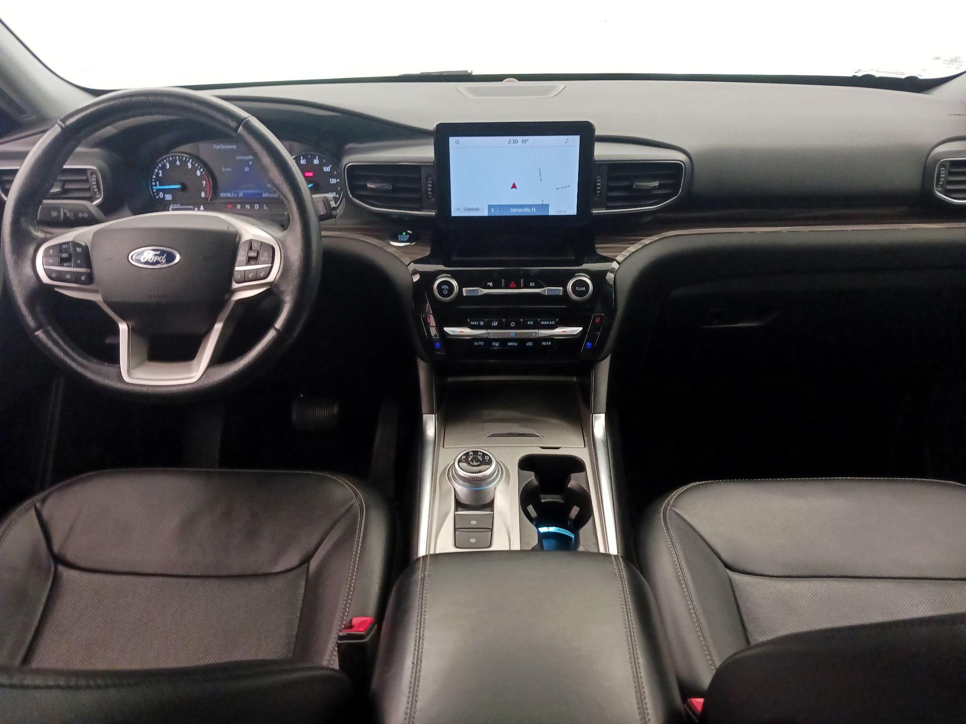 Thumbnail: 2021 Ford Explorer - 9