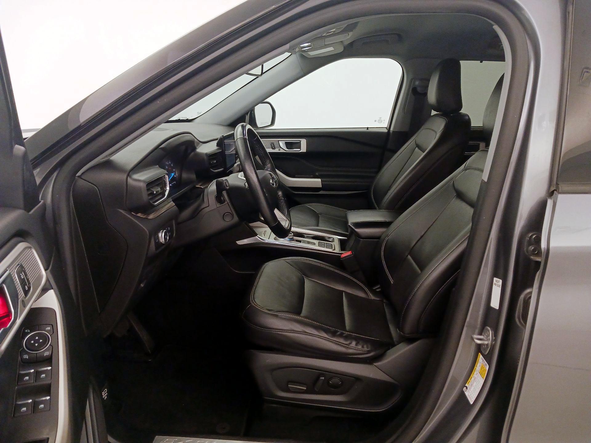 Thumbnail: 2021 Ford Explorer - 11