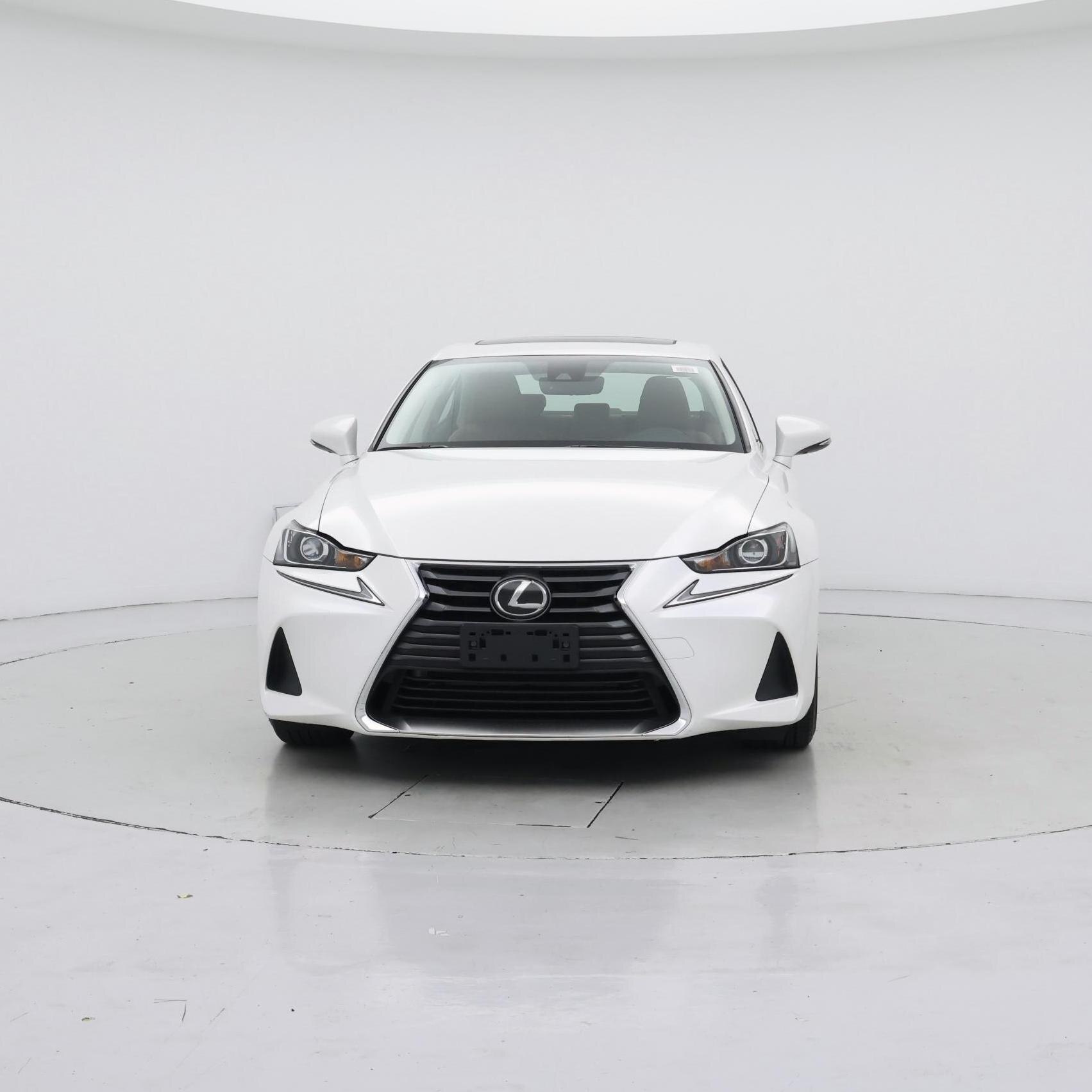 Thumbnail: 2017 Lexus IS - 5