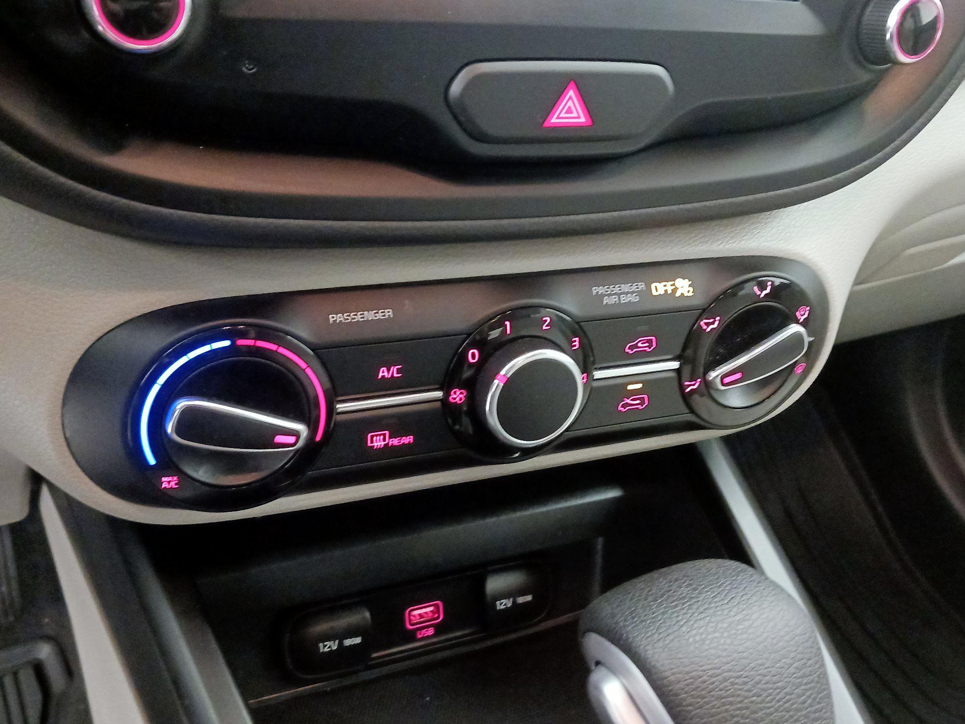 Thumbnail: 2021 Kia Soul - 16