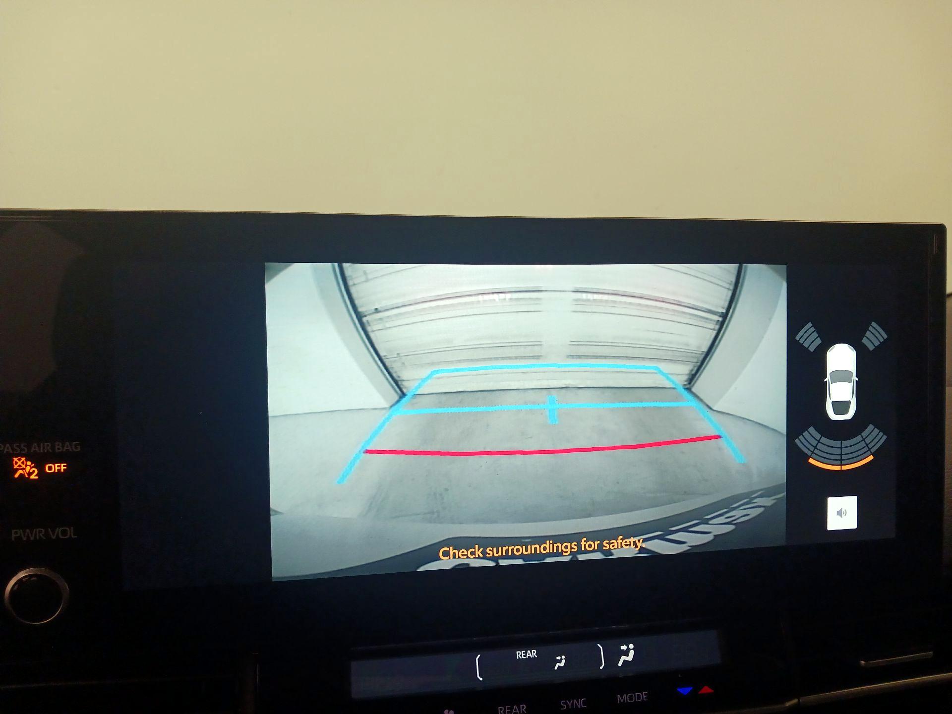 Thumbnail: 2025 Toyota Sienna - 15