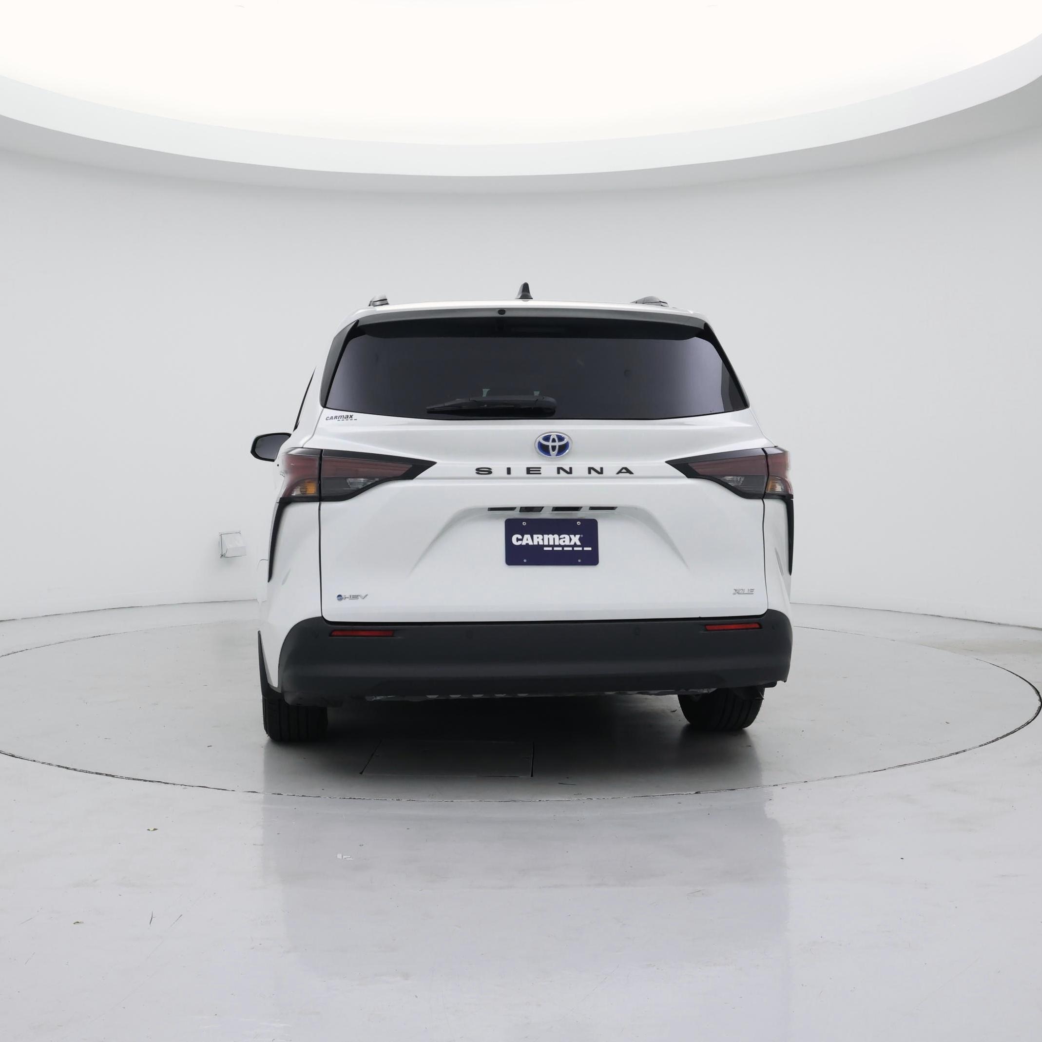 Thumbnail: 2025 Toyota Sienna - 6