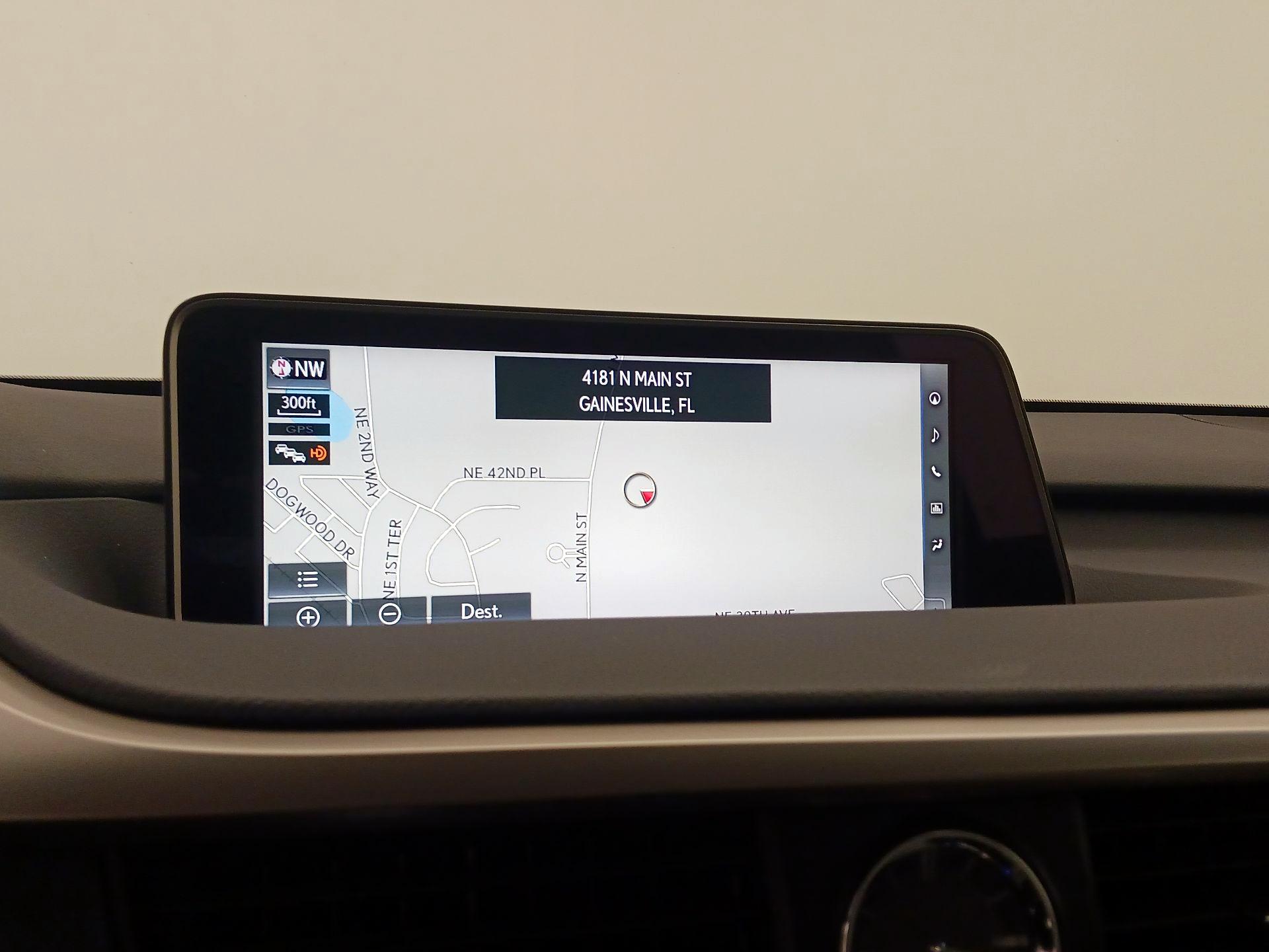 Thumbnail: 2018 Lexus RX - 14