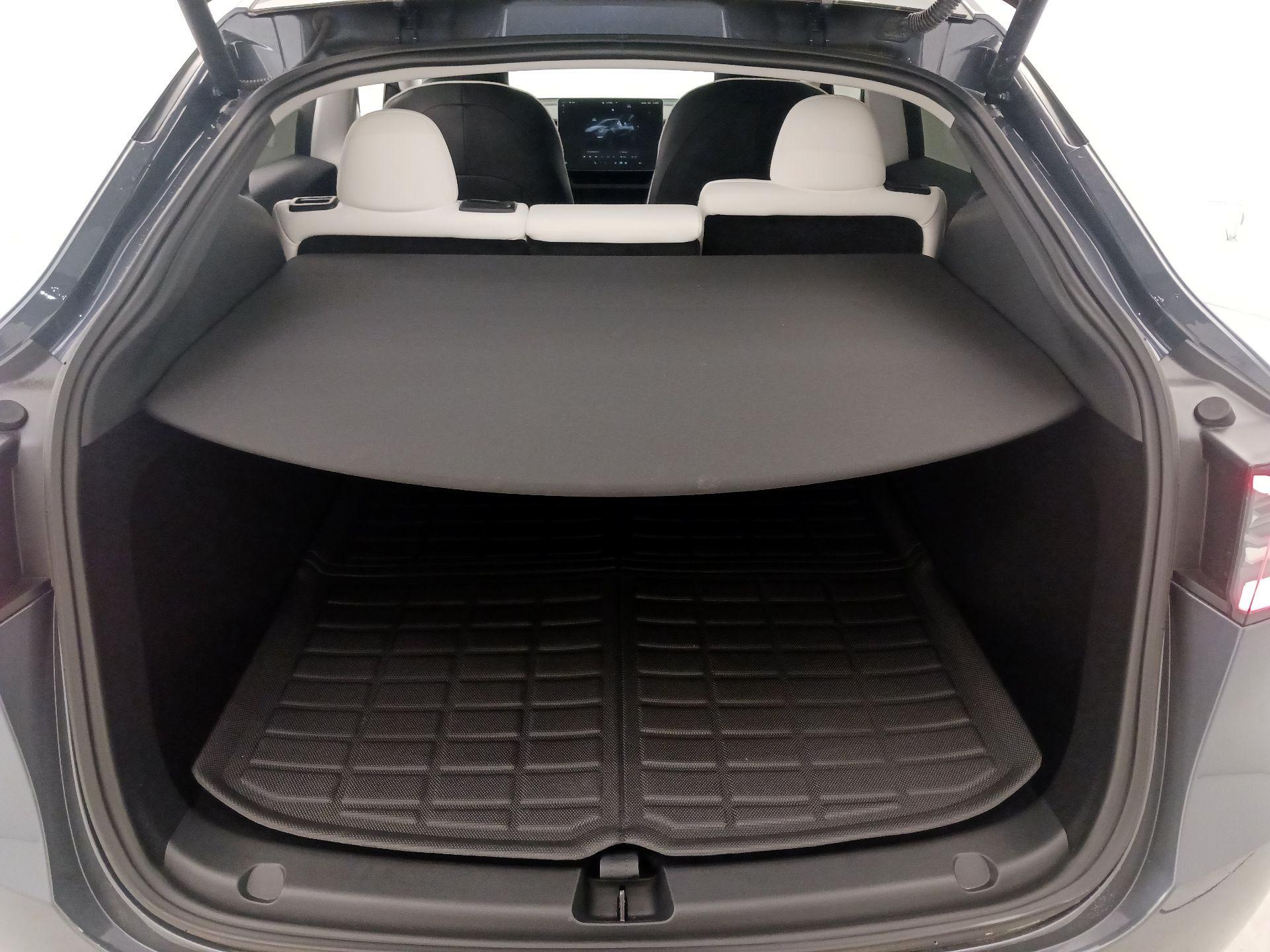 Thumbnail: 2023 Tesla Model Y - 19