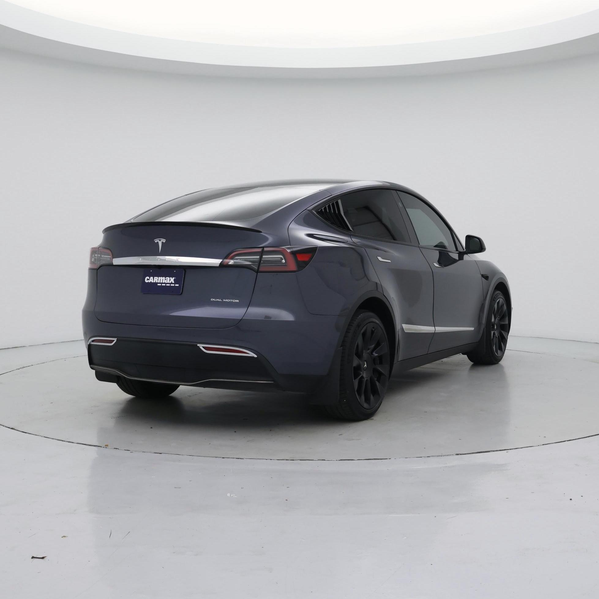 Thumbnail: 2023 Tesla Model Y - 8