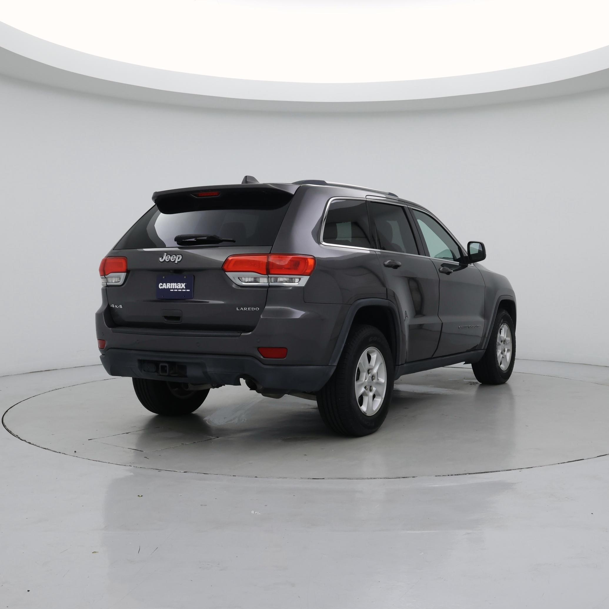 Thumbnail: 2017 Jeep Grand Cherokee - 8