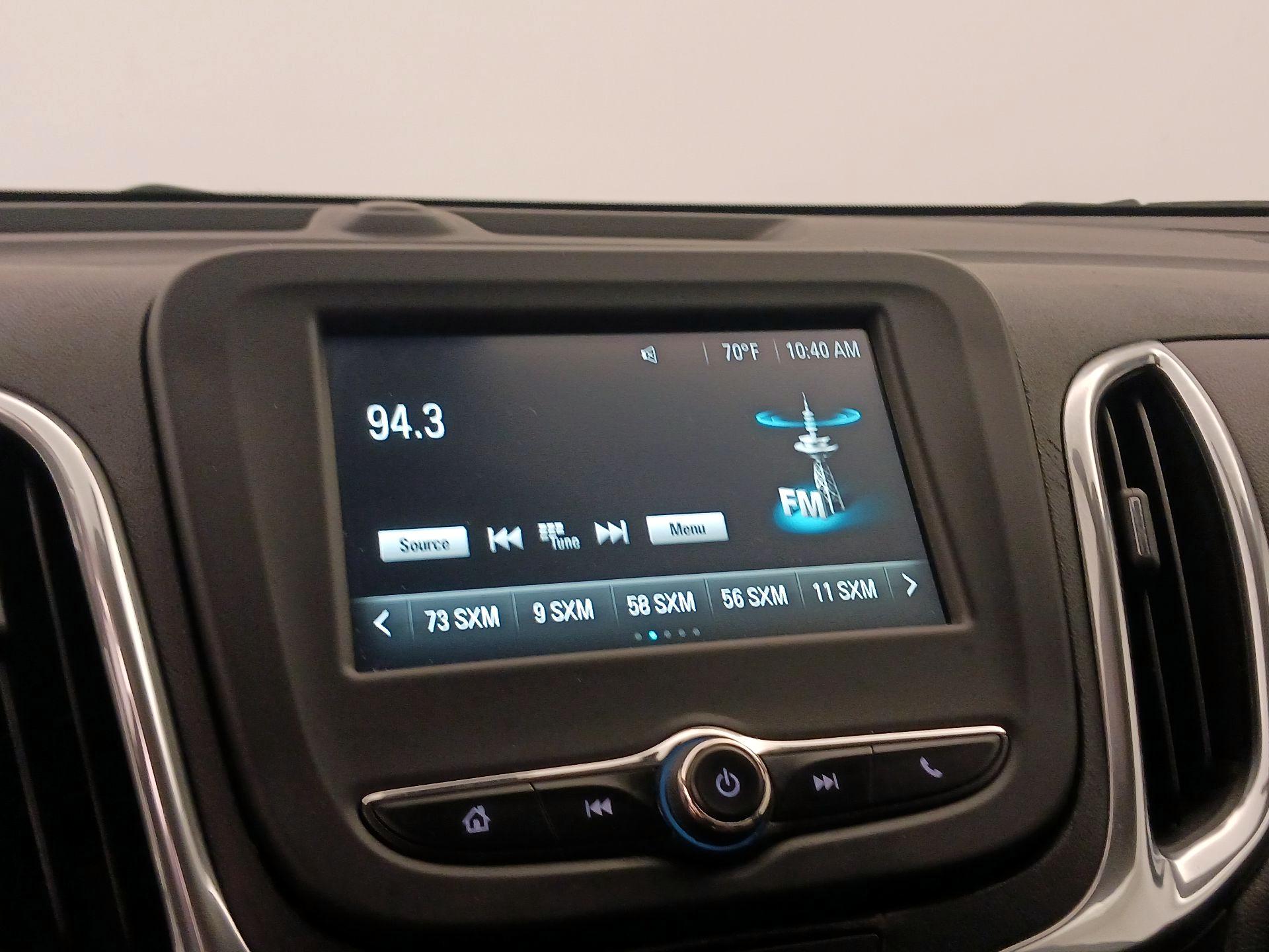 Thumbnail: 2018 Chevrolet Equinox - 15