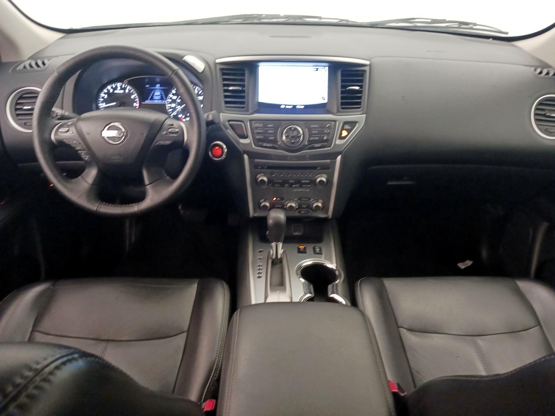 Thumbnail: 2020 Nissan Pathfinder - 9