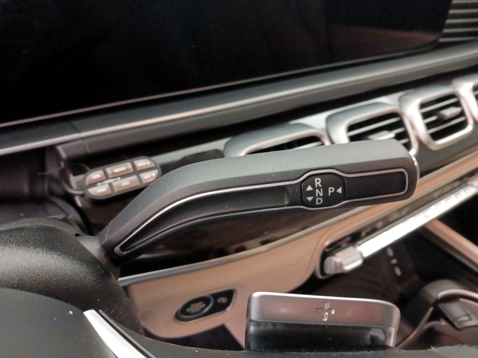 Thumbnail: 2024 Mercedes-Benz GLE - 18