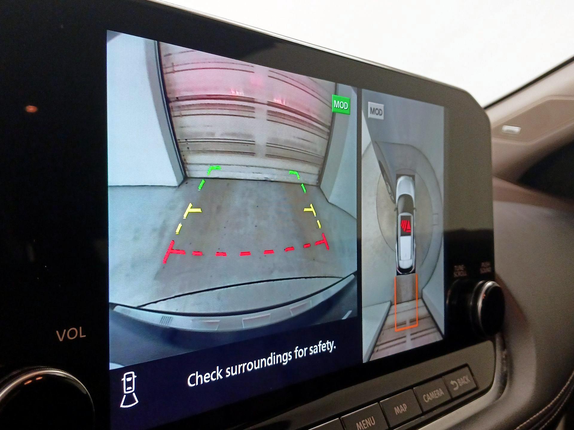 Thumbnail: 2023 Nissan Rogue - 15