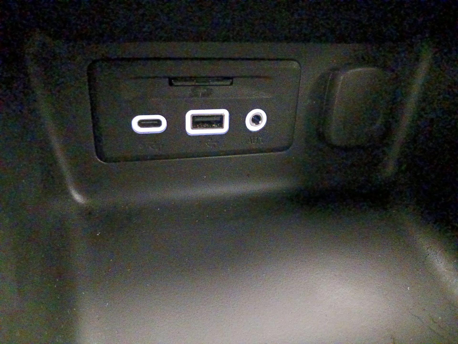 Thumbnail: 2020 GMC Terrain - 18