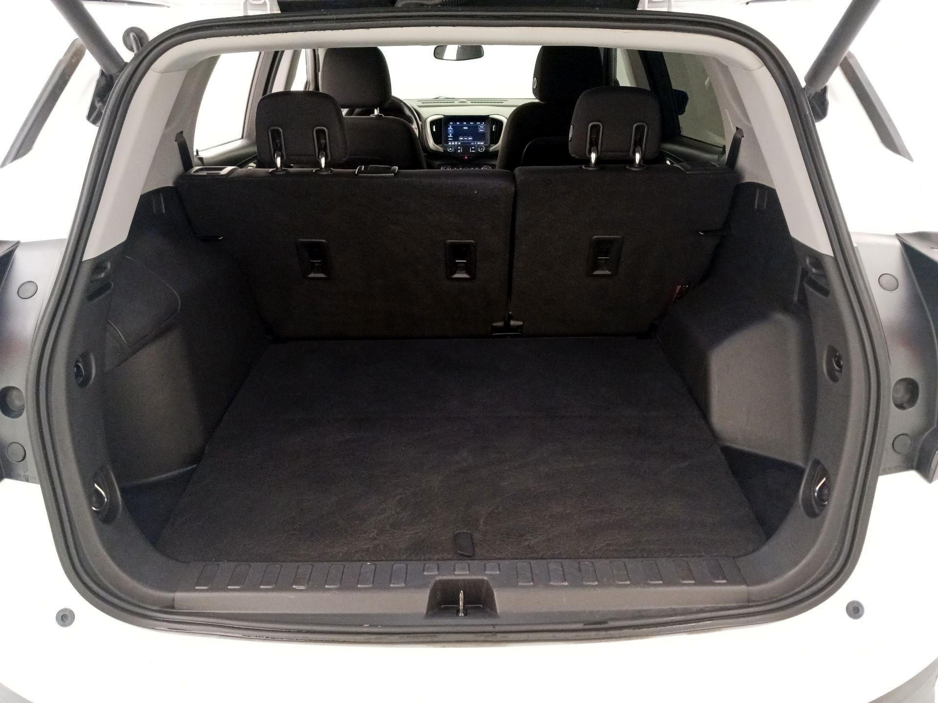 Thumbnail: 2020 GMC Terrain - 20