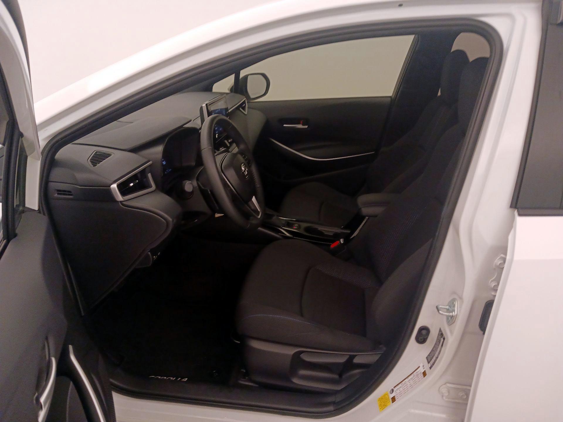 Thumbnail: 2021 Toyota Corolla - 11