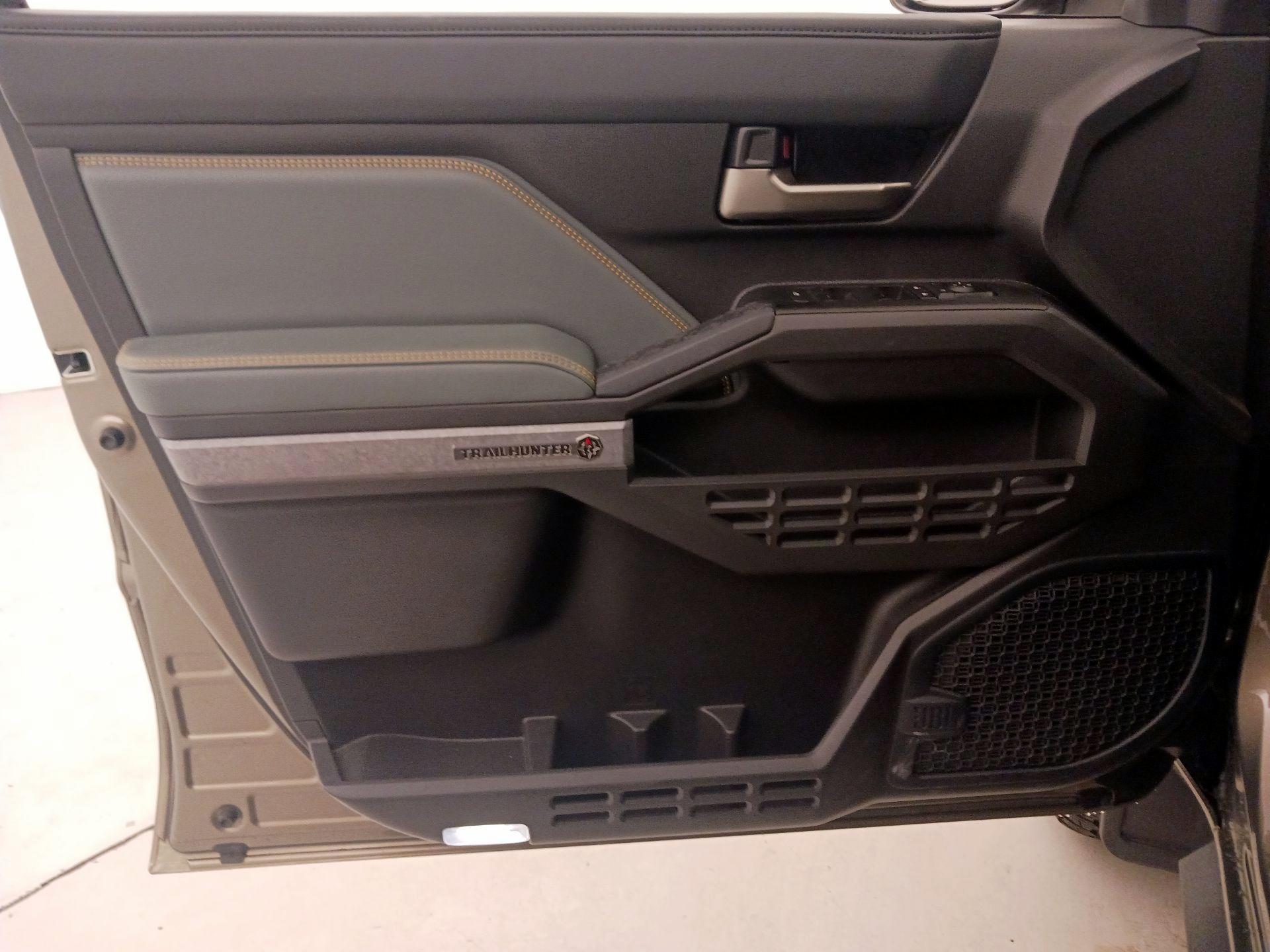 Thumbnail: 2024 Toyota Tacoma - 12