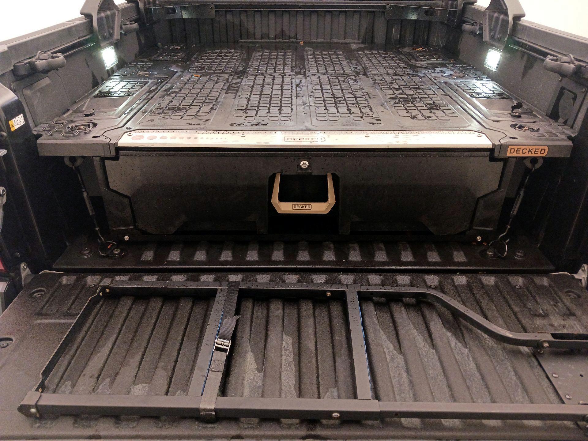 Thumbnail: 2024 Toyota Tacoma - 20