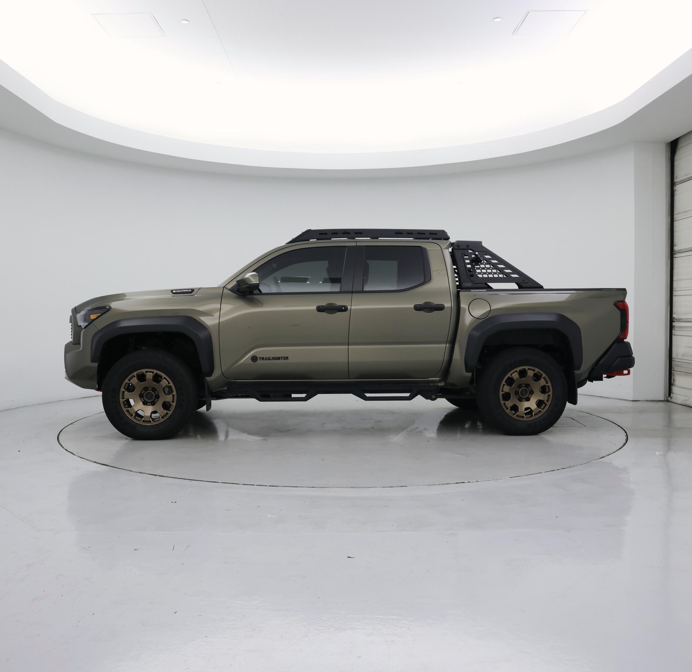 Thumbnail: 2024 Toyota Tacoma - 3