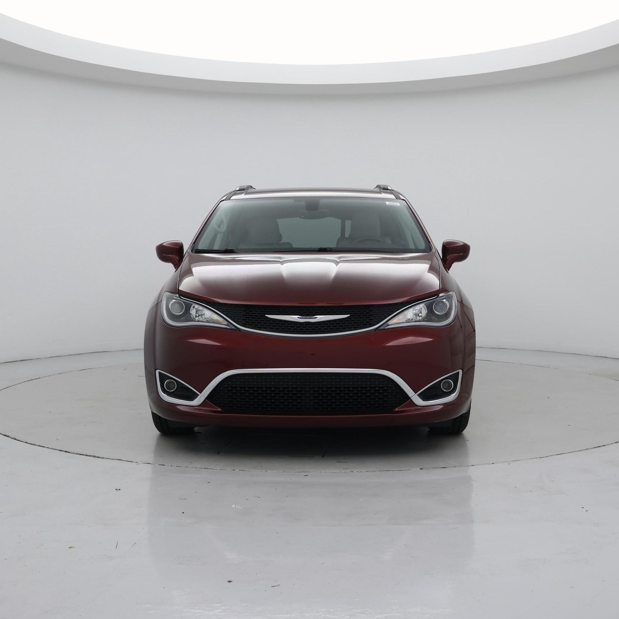 Thumbnail: 2019 Chrysler Pacifica - 5