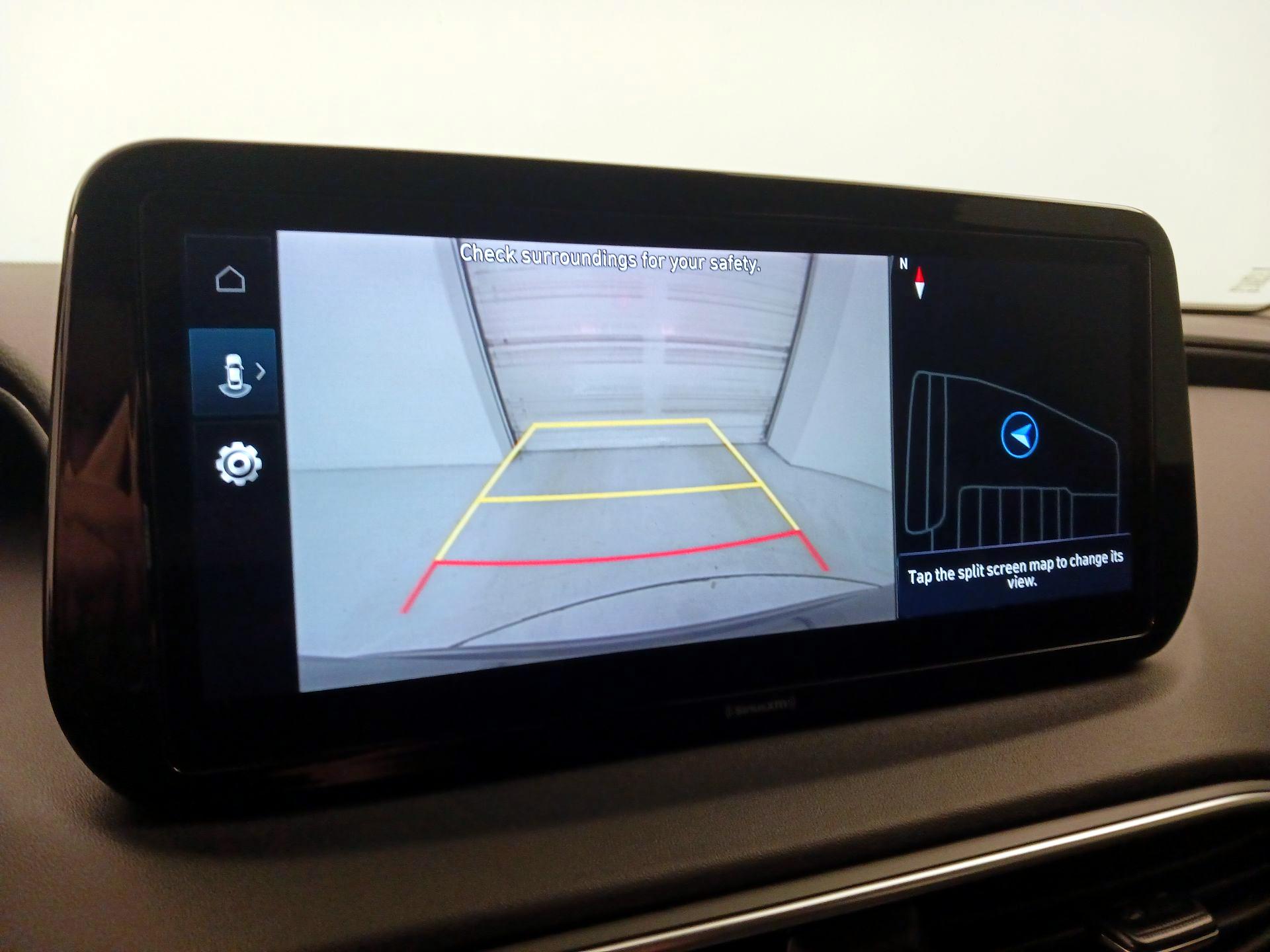 Thumbnail: 2023 Hyundai Santa Fe - 15