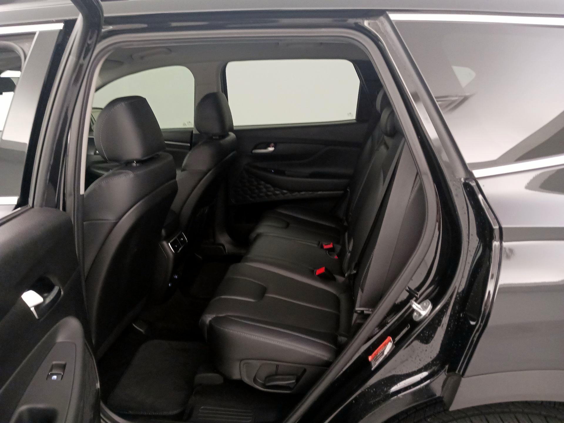 Thumbnail: 2023 Hyundai Santa Fe - 20