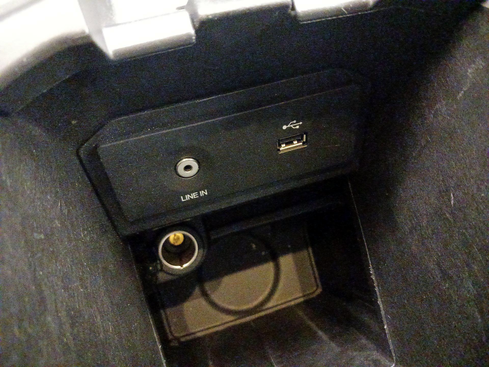 Thumbnail: 2015 Ford Escape - 18