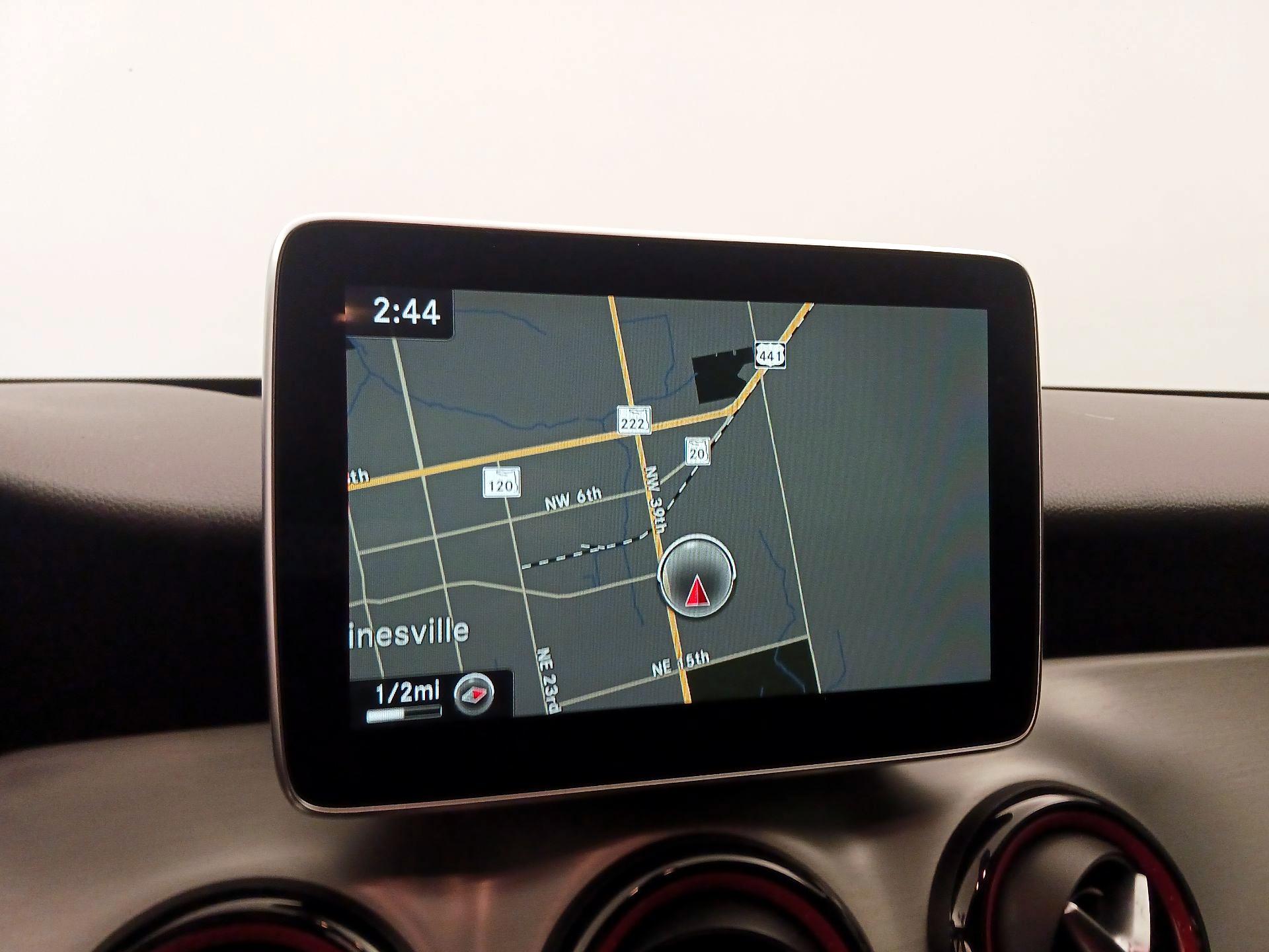 Thumbnail: 2015 Mercedes-Benz CLA - 14