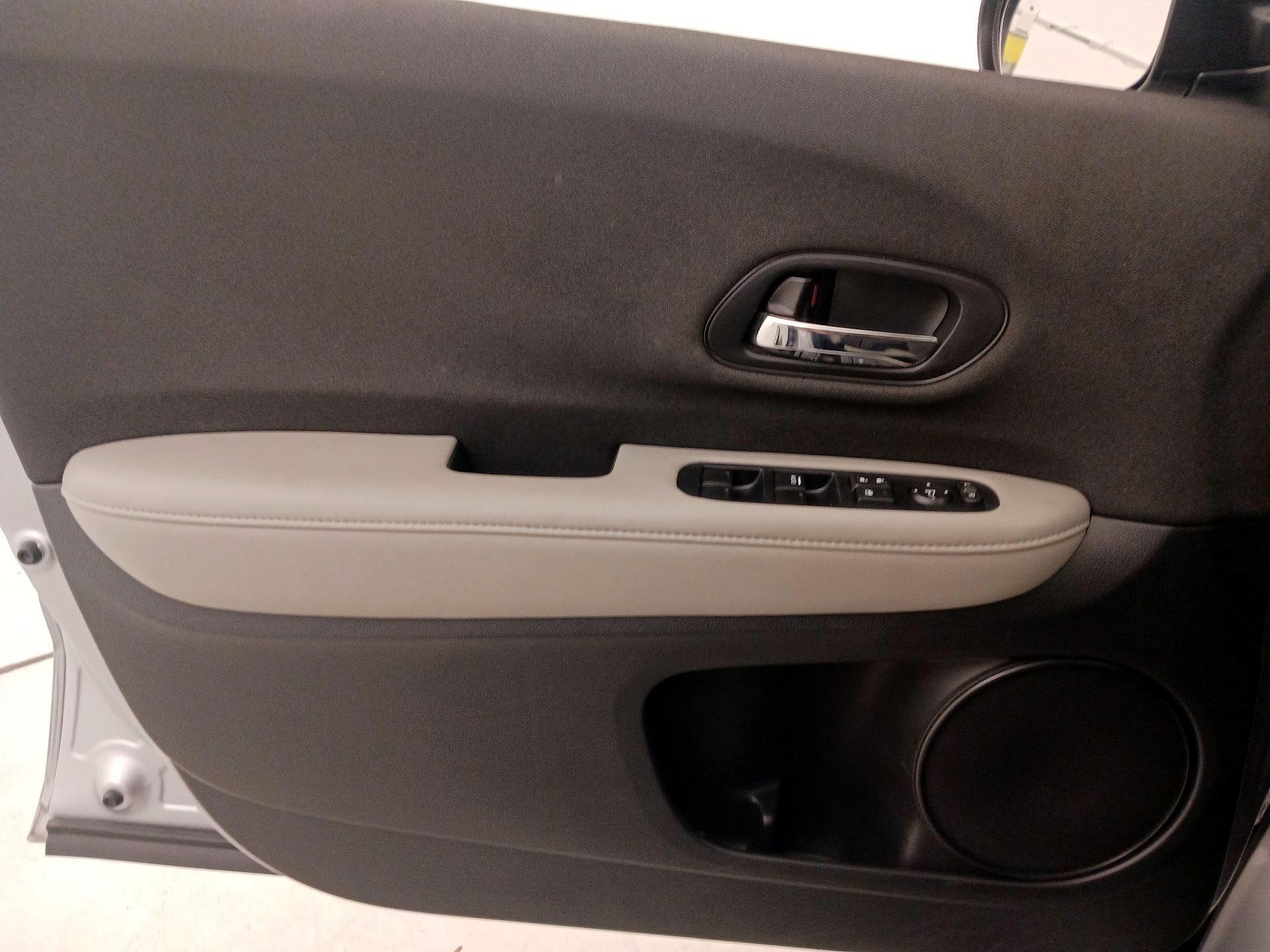 Thumbnail: 2022 Honda HR-V - 12