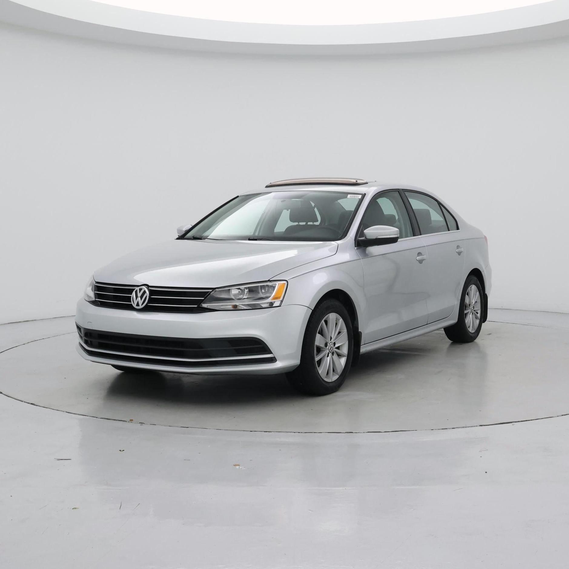 Thumbnail: 2015 Volkswagen Jetta - 4