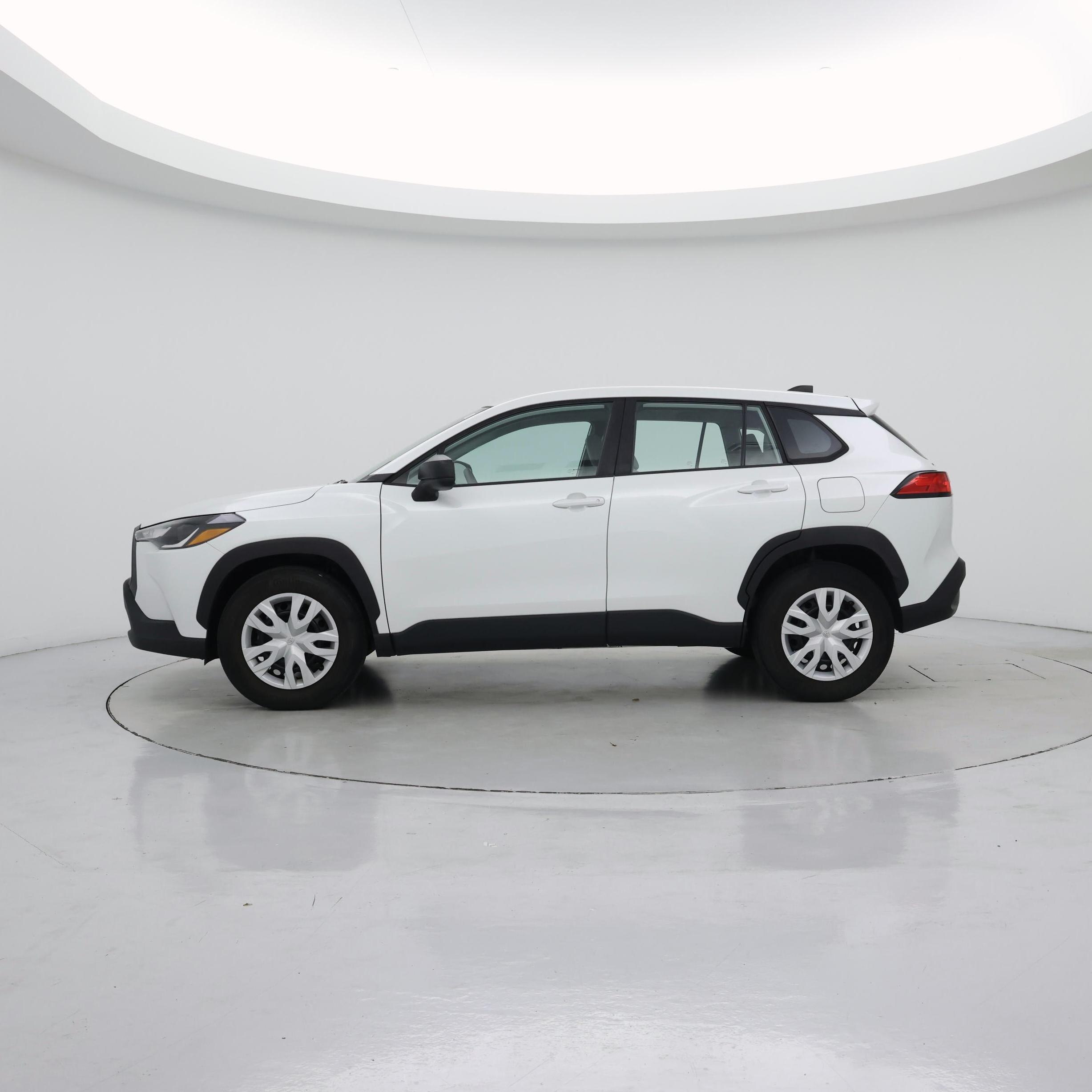 Thumbnail: 2023 Toyota Corolla Cross - 3