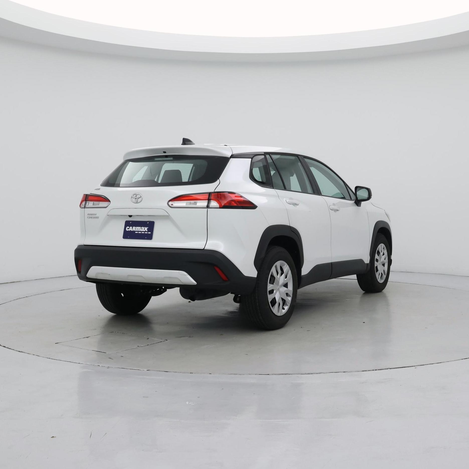 Thumbnail: 2023 Toyota Corolla Cross - 8