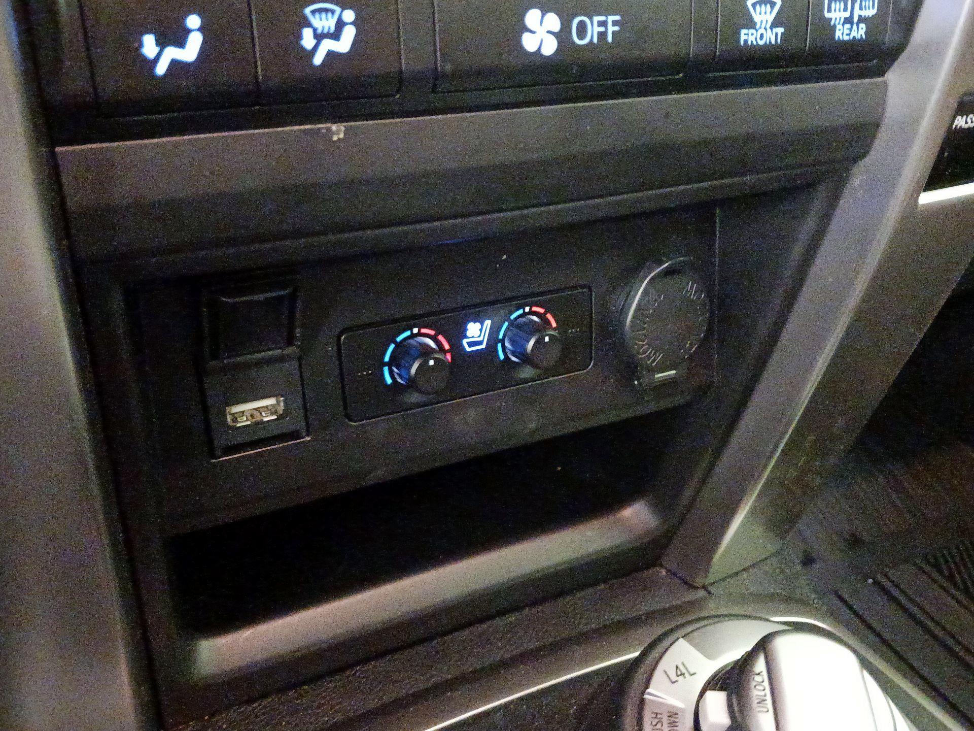 Thumbnail: 2024 Toyota 4Runner - 19