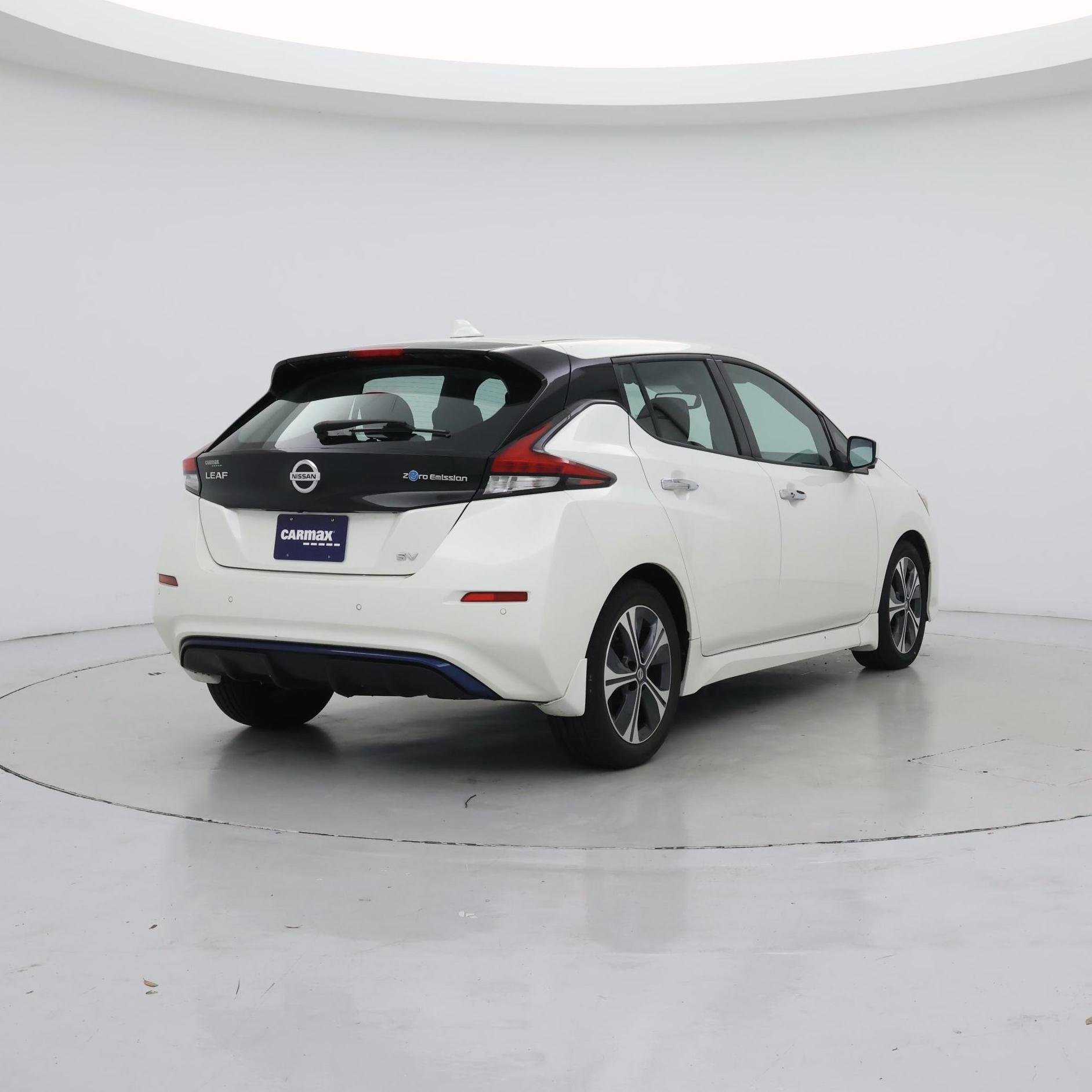 Thumbnail: 2020 Nissan Leaf - 8