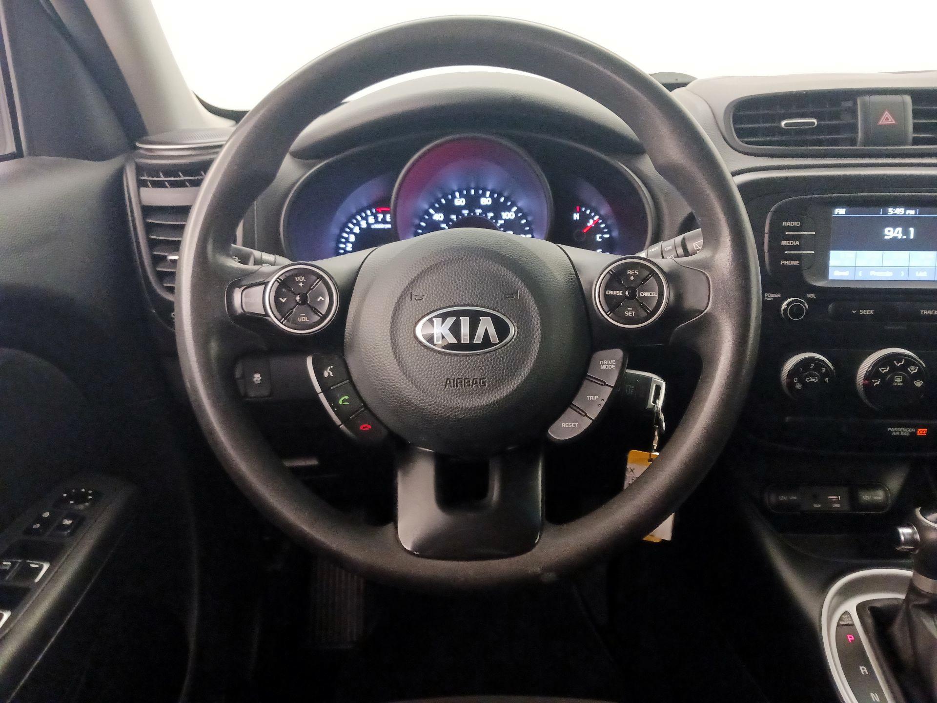 Thumbnail: 2019 Kia Soul - 10