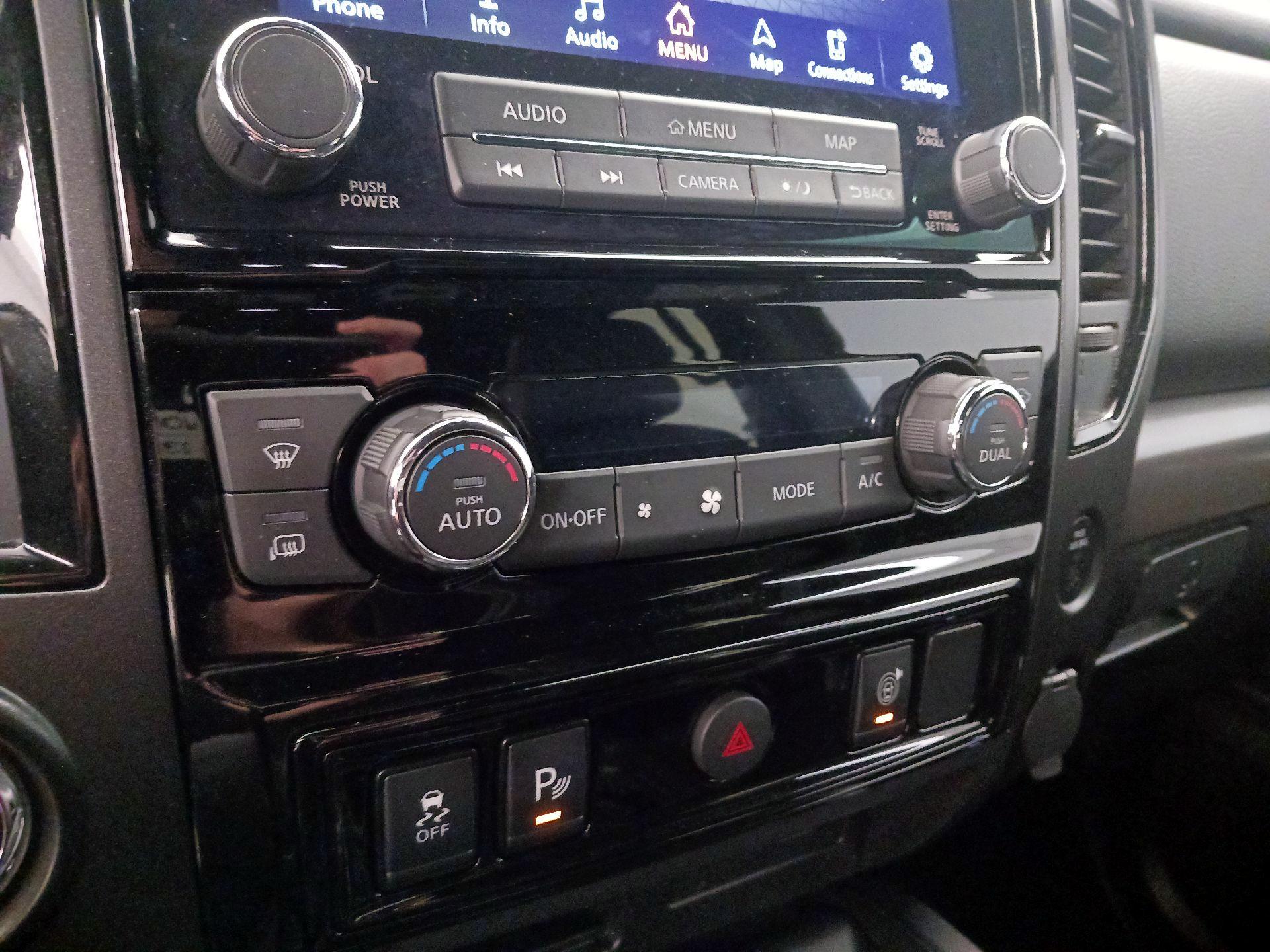 Thumbnail: 2024 Nissan Titan - 17