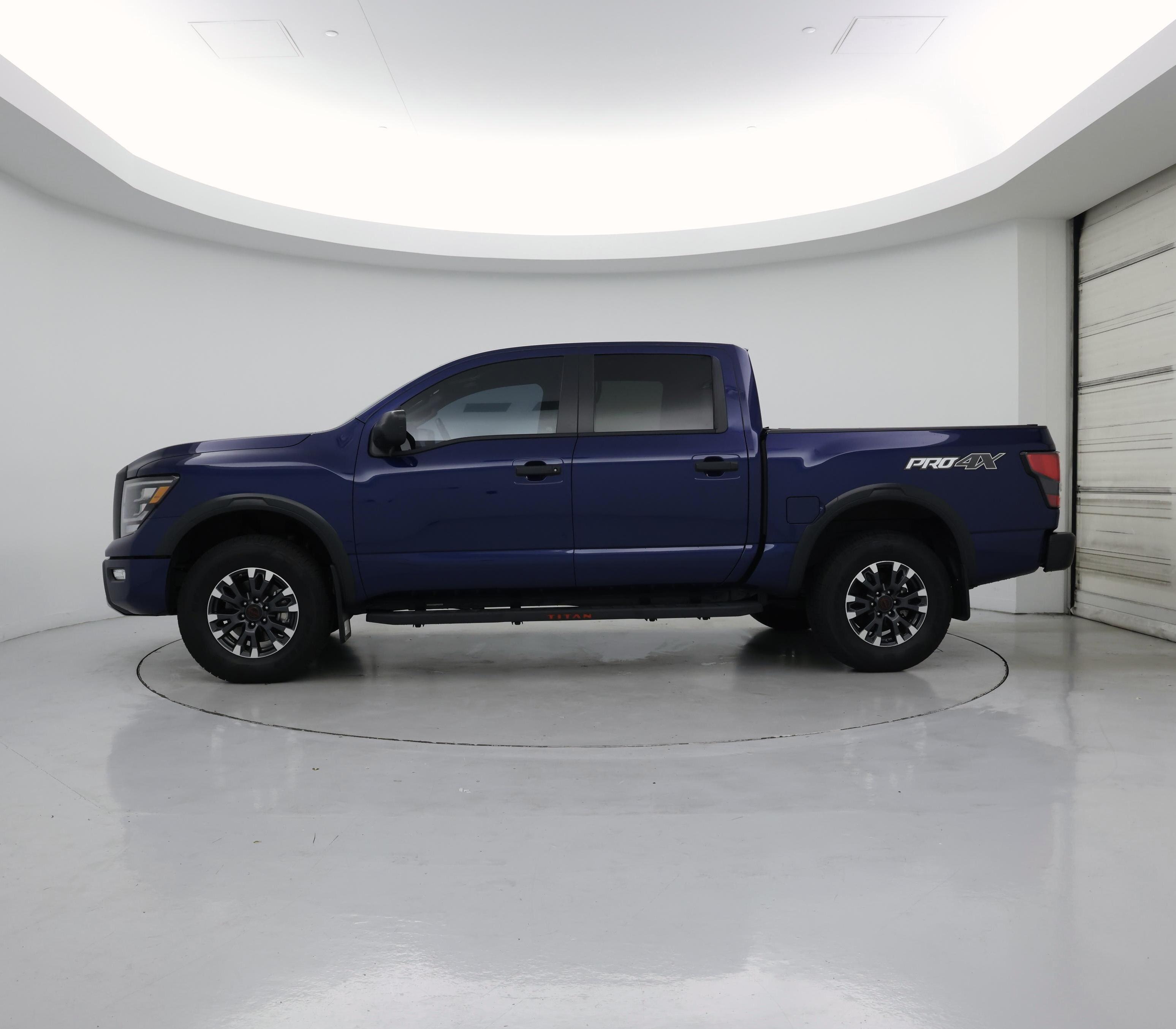 Thumbnail: 2024 Nissan Titan - 3