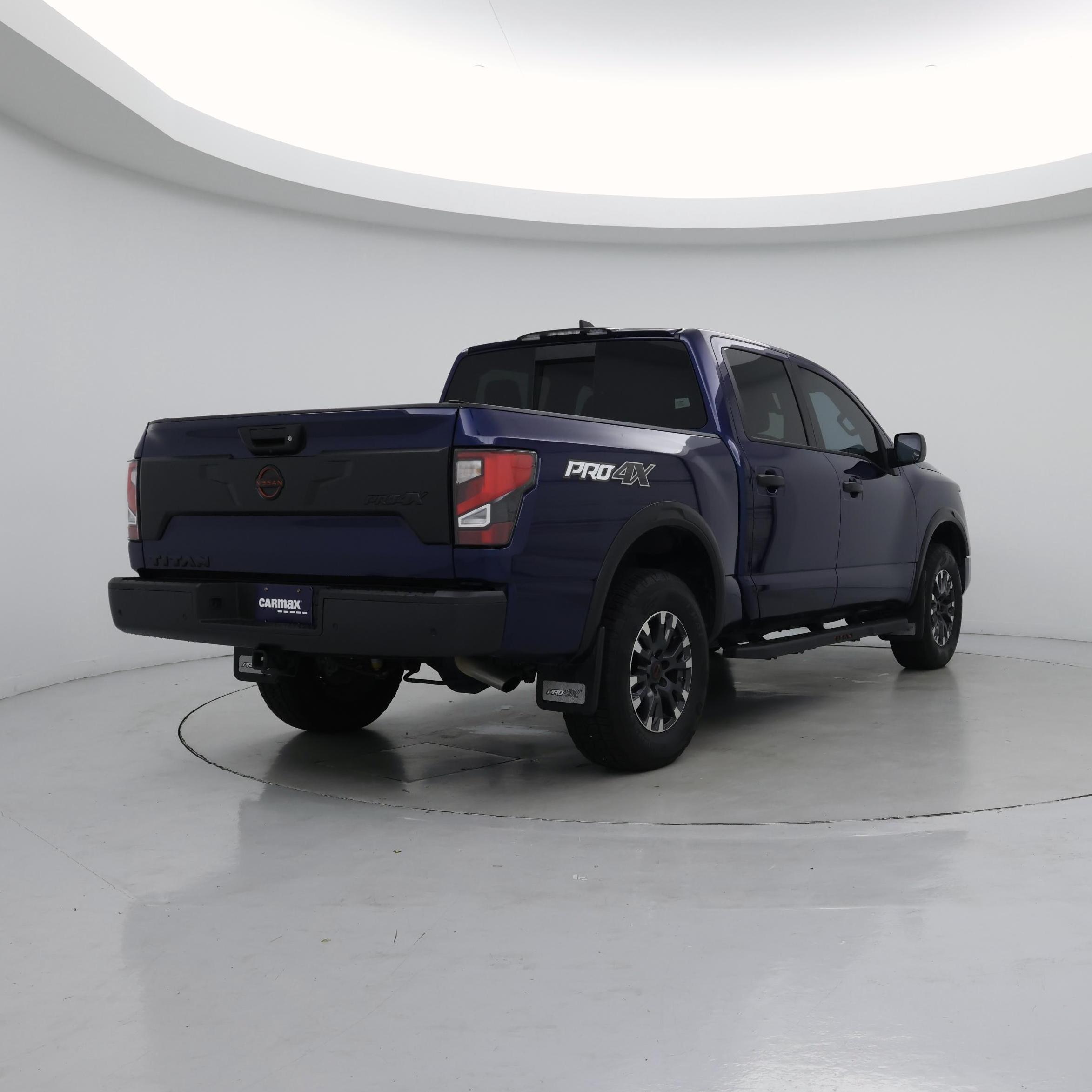 Thumbnail: 2024 Nissan Titan - 8