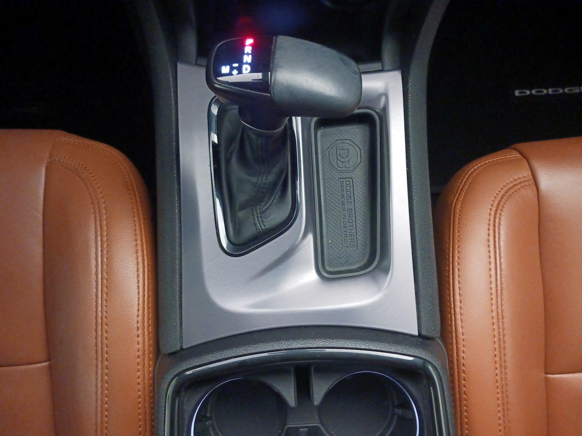 Thumbnail: 2020 Dodge Charger - 18