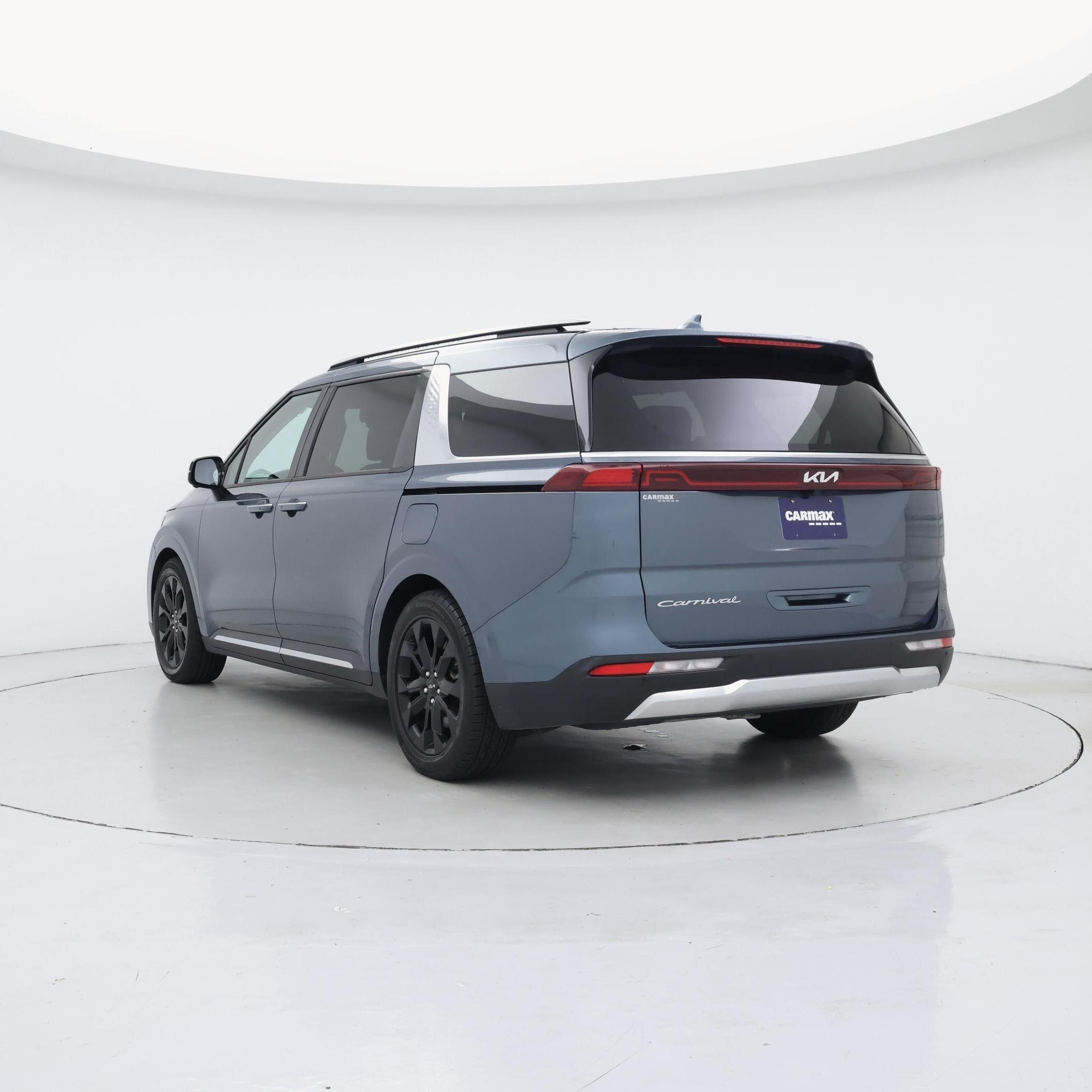 Thumbnail: 2022 Kia Carnival - 2
