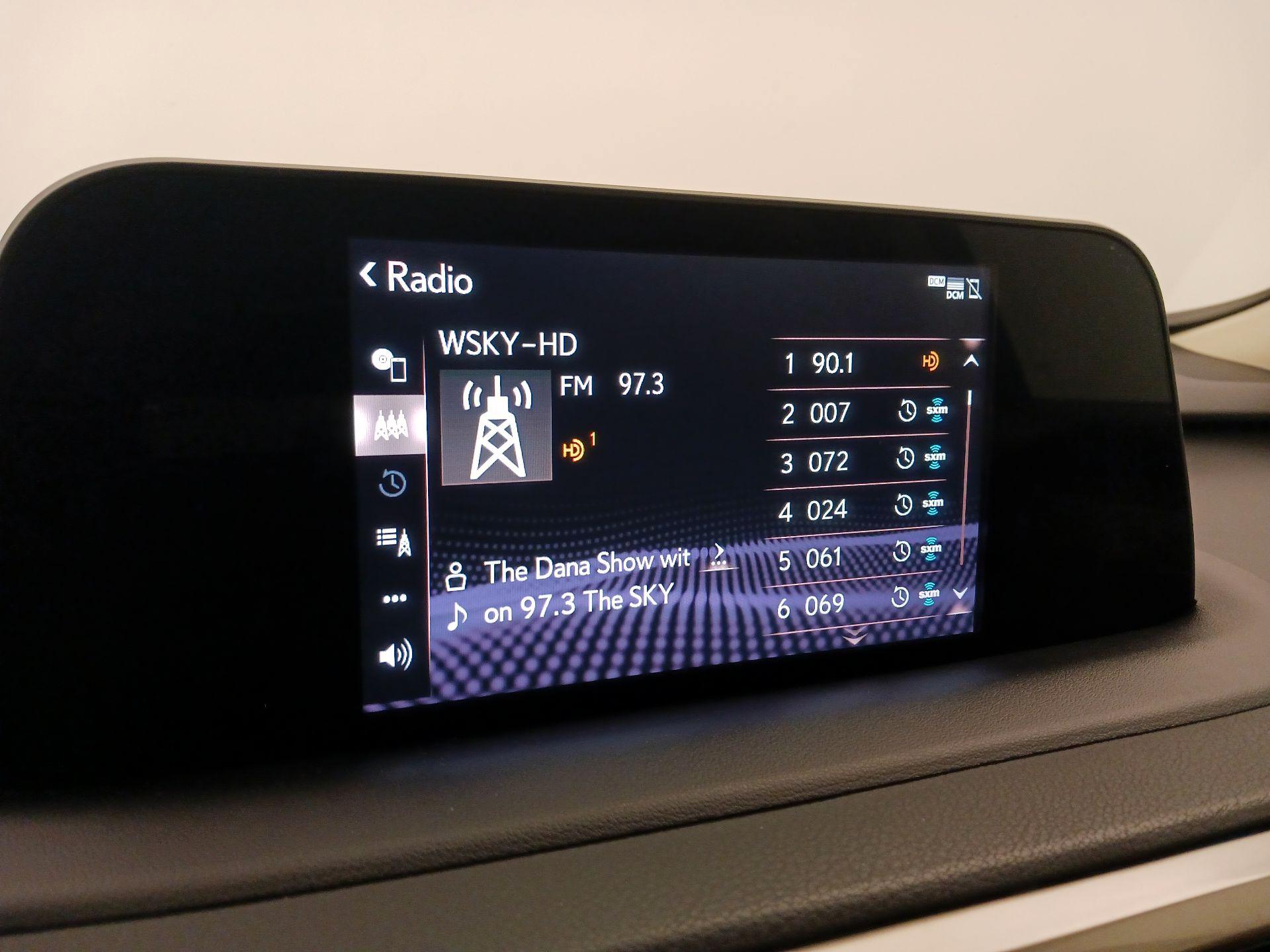 Thumbnail: 2022 Lexus RX - 15