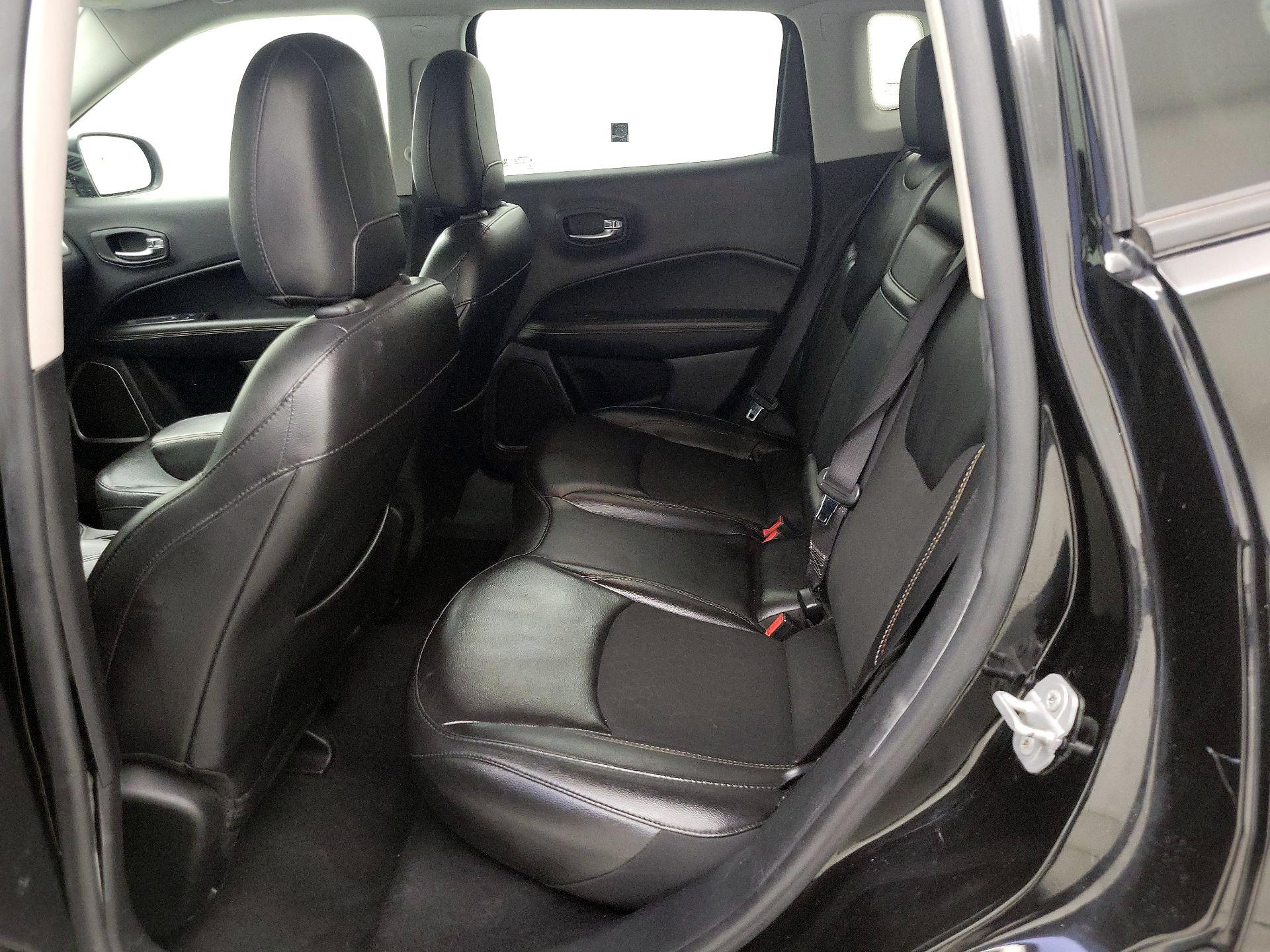 Thumbnail: 2019 Jeep Compass - 19