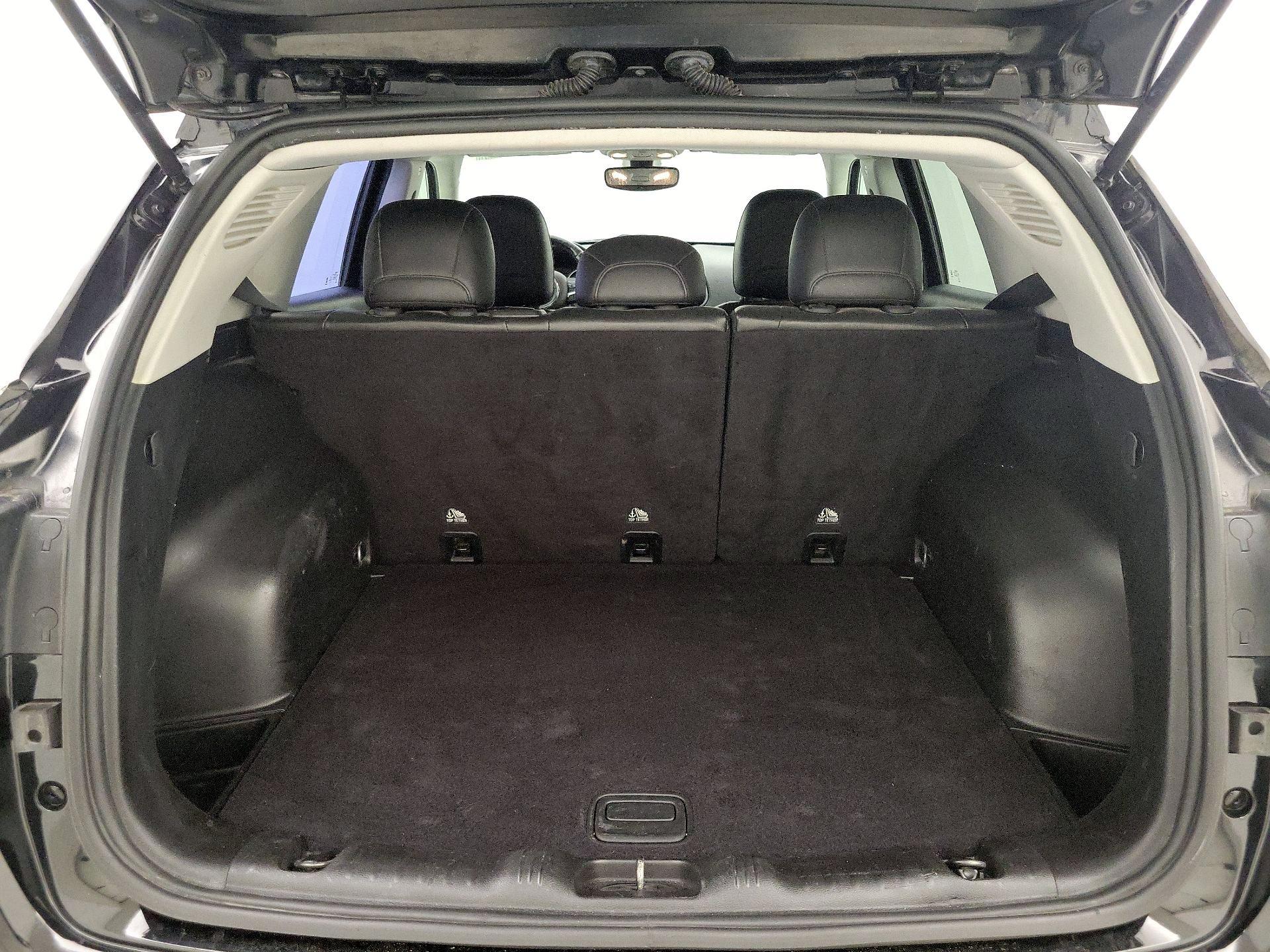 Thumbnail: 2019 Jeep Compass - 20