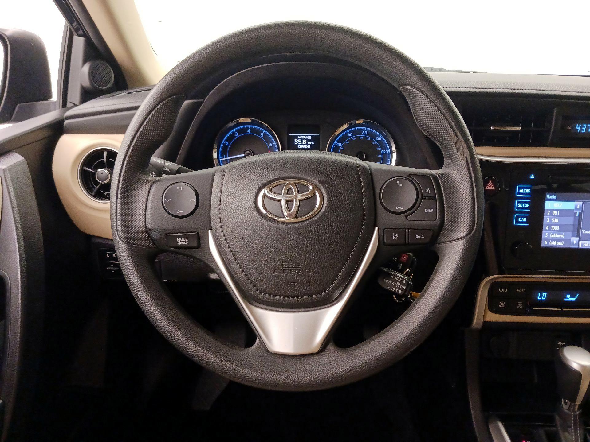 Thumbnail: 2018 Toyota Corolla - 10