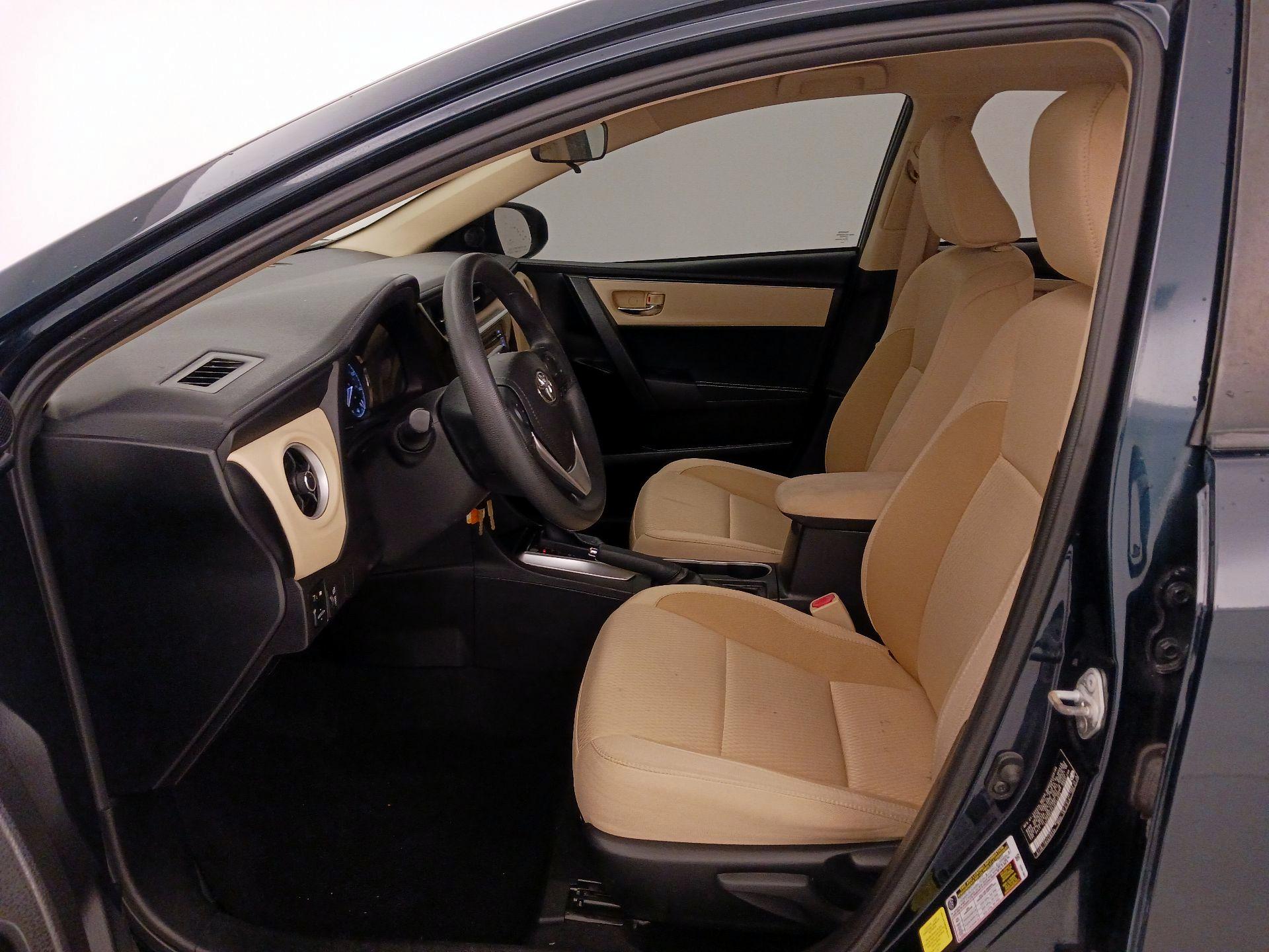 Thumbnail: 2018 Toyota Corolla - 11