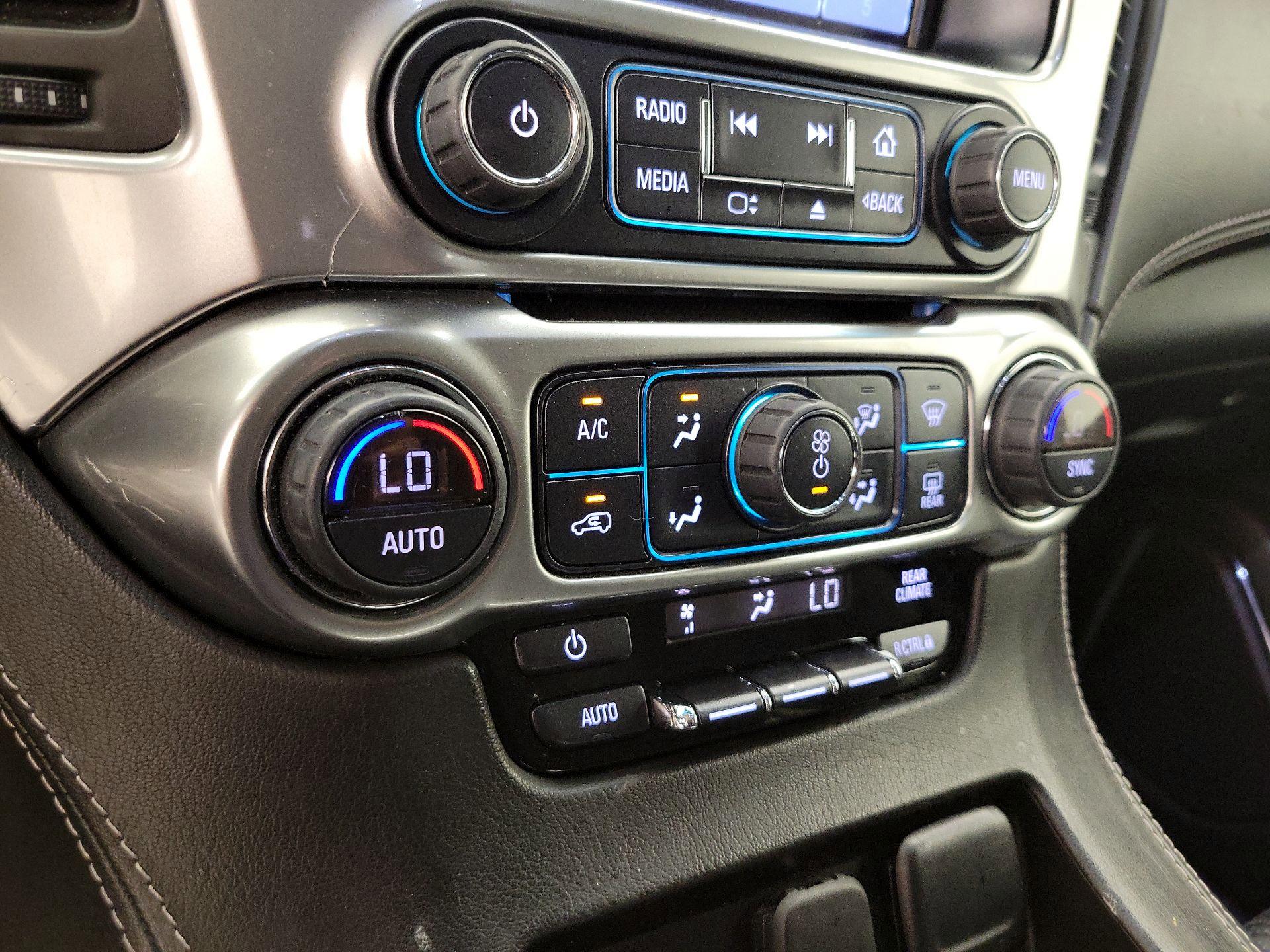 Thumbnail: 2020 Chevrolet Tahoe - 16