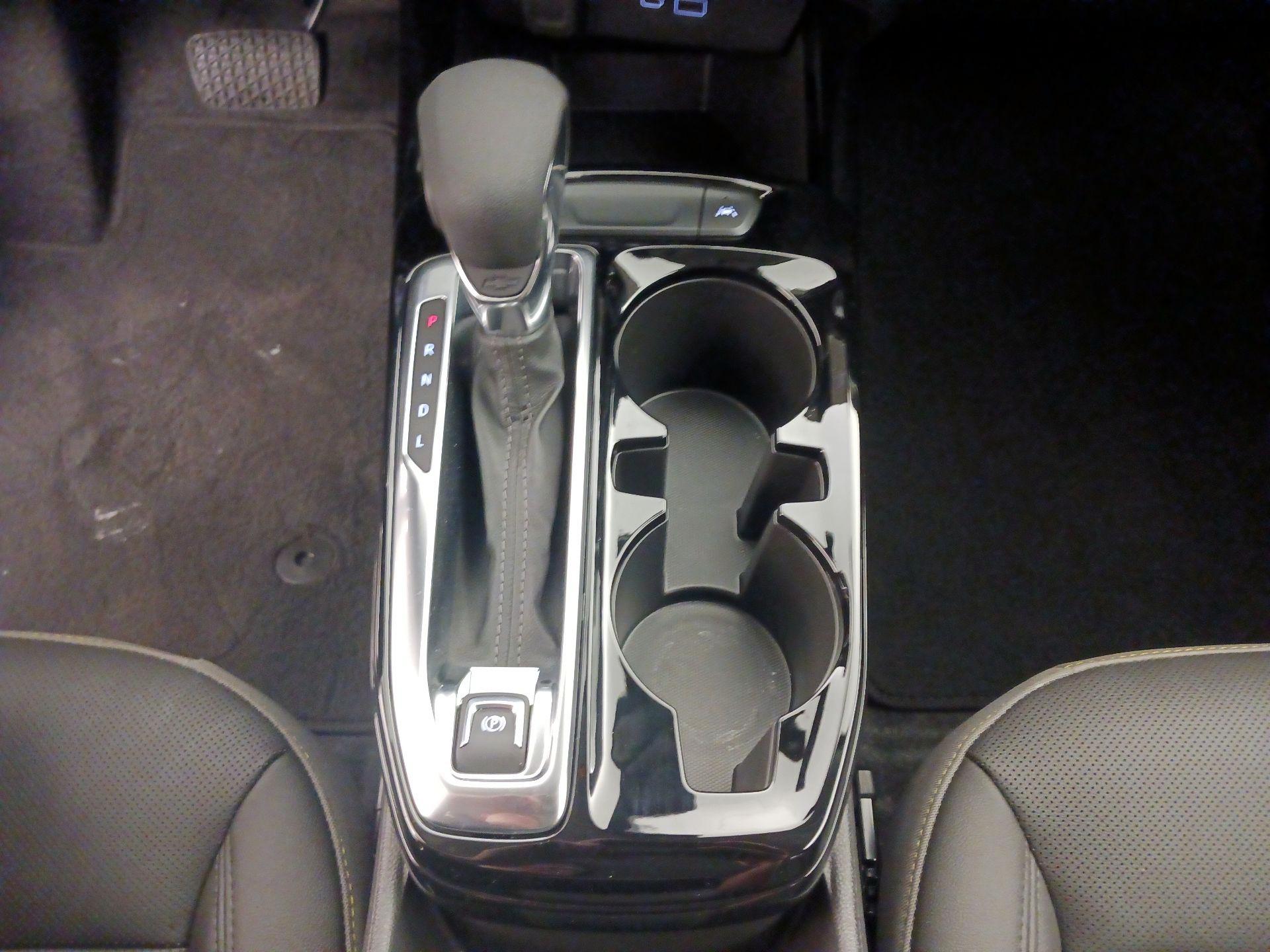 Thumbnail: 2025 Chevrolet Trax - 17