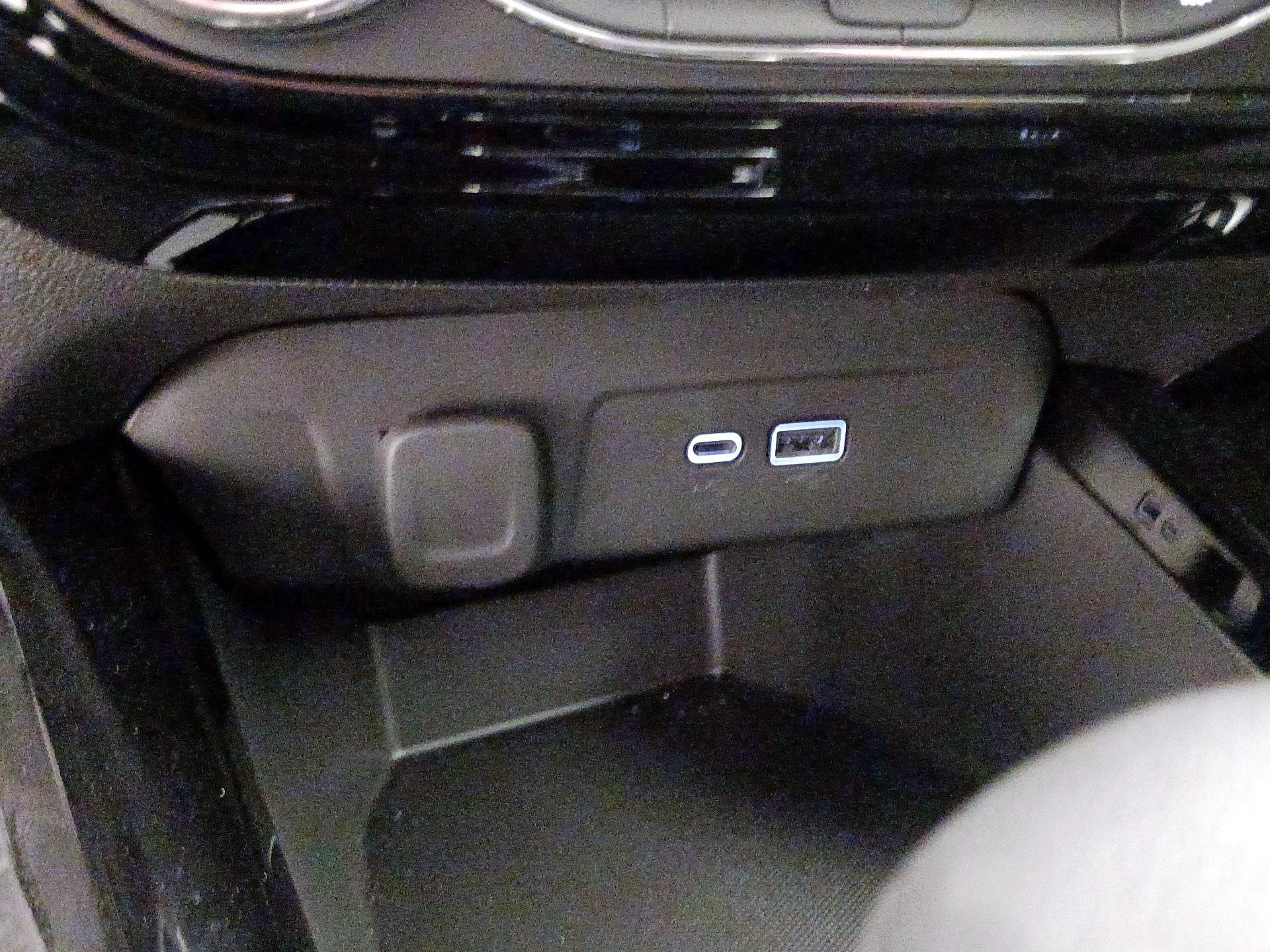 Thumbnail: 2025 Chevrolet Trax - 18