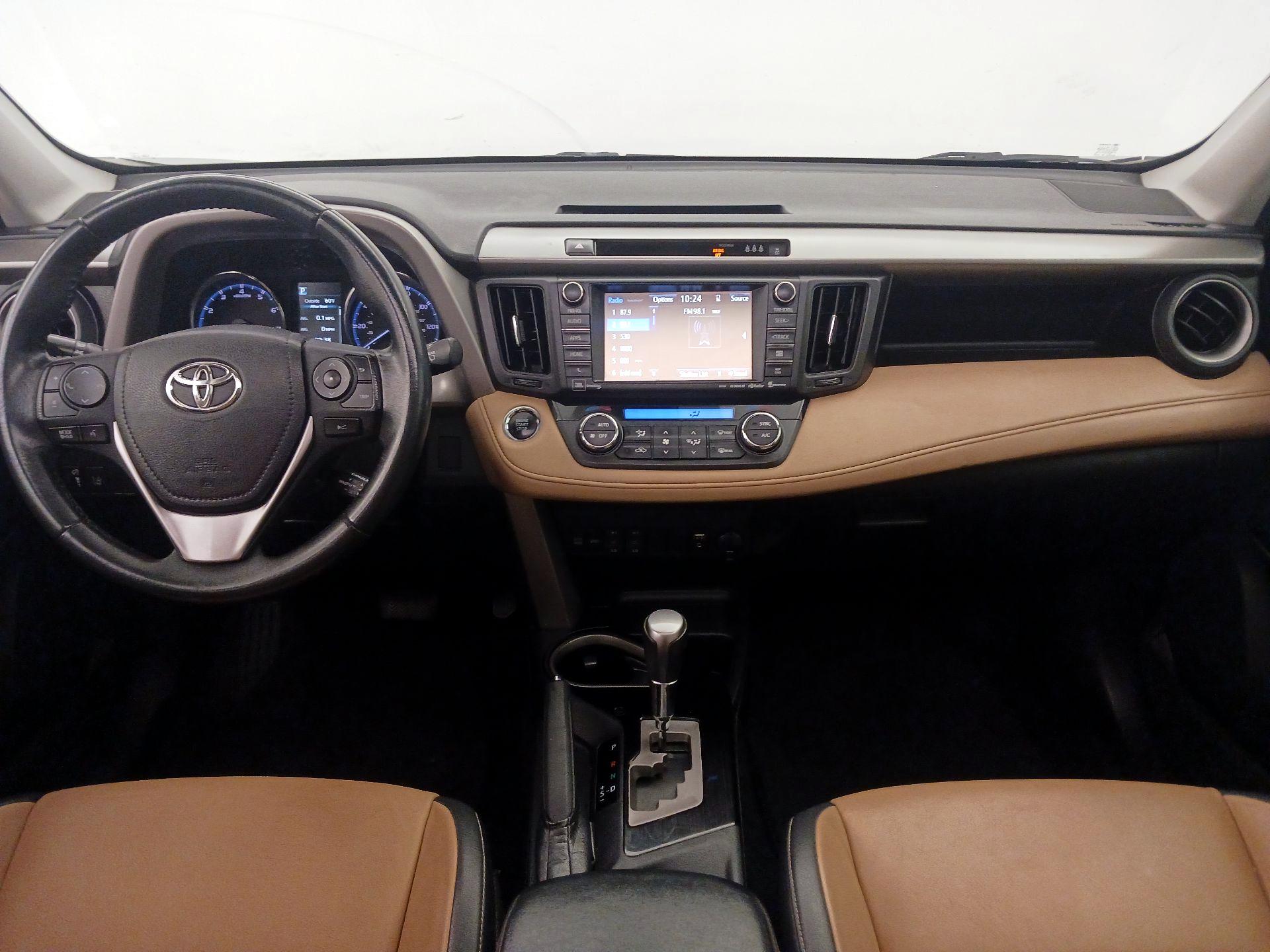 Thumbnail: 2018 Toyota RAV4 - 9