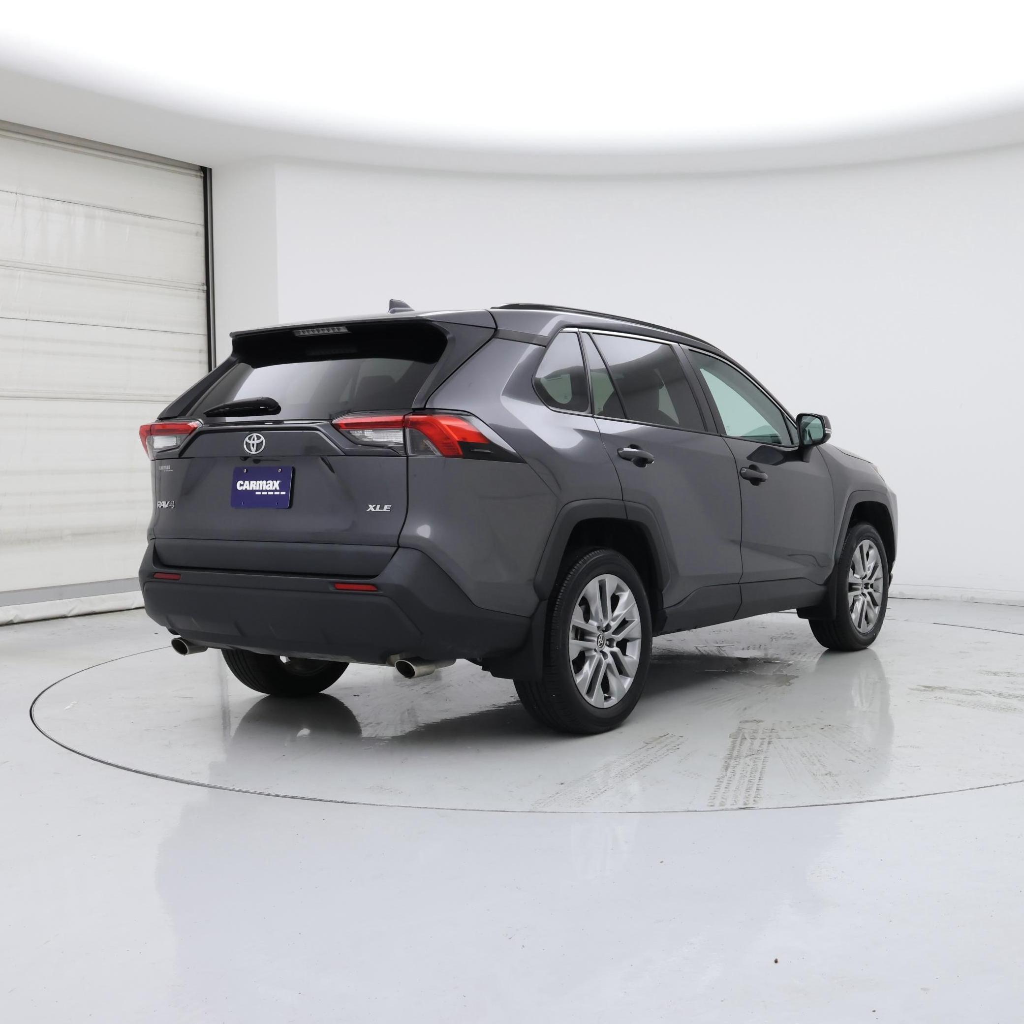 Thumbnail: 2024 Toyota RAV4 - 8