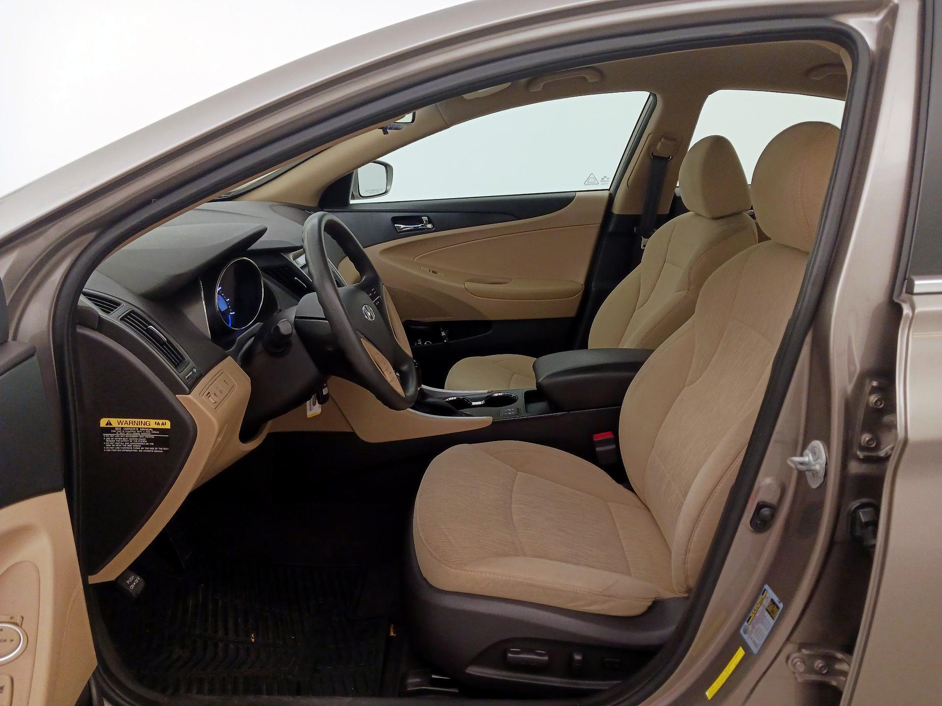 Thumbnail: 2014 Hyundai Sonata - 11