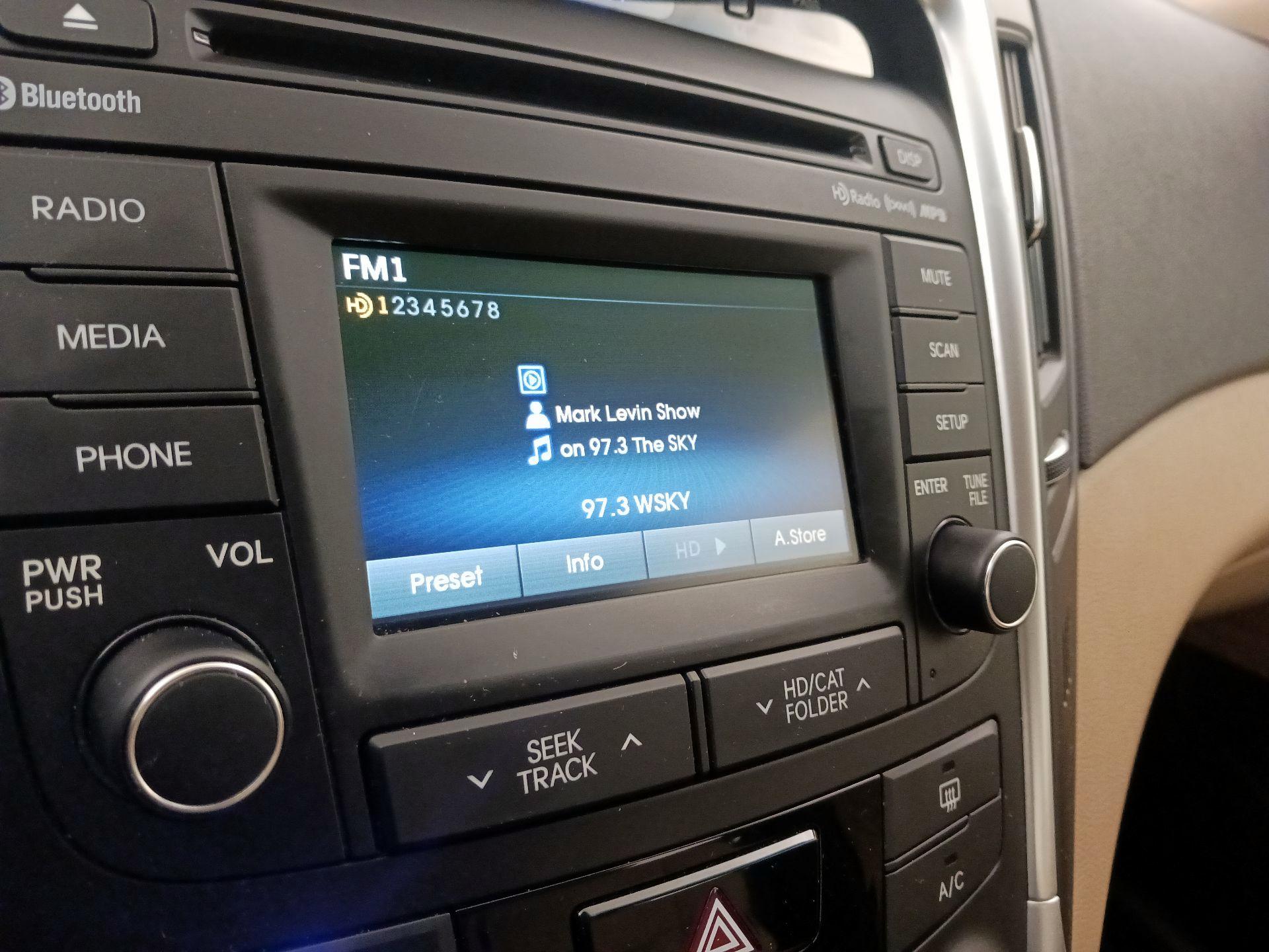 Thumbnail: 2014 Hyundai Sonata - 15